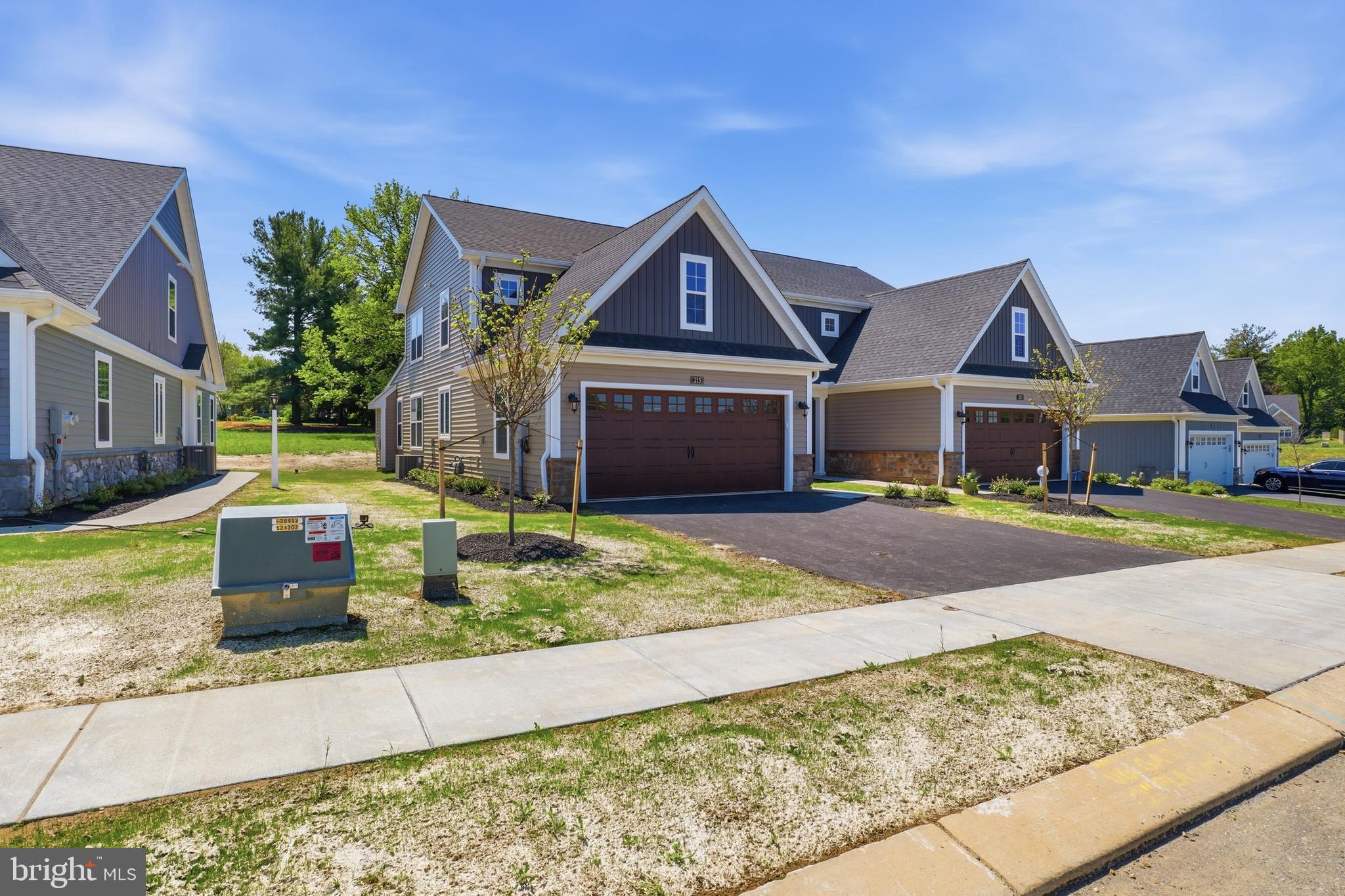 CROSSGATES - Residential