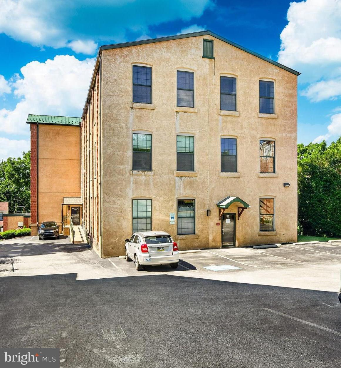 WASHINGTON MILL LOFT - Residential