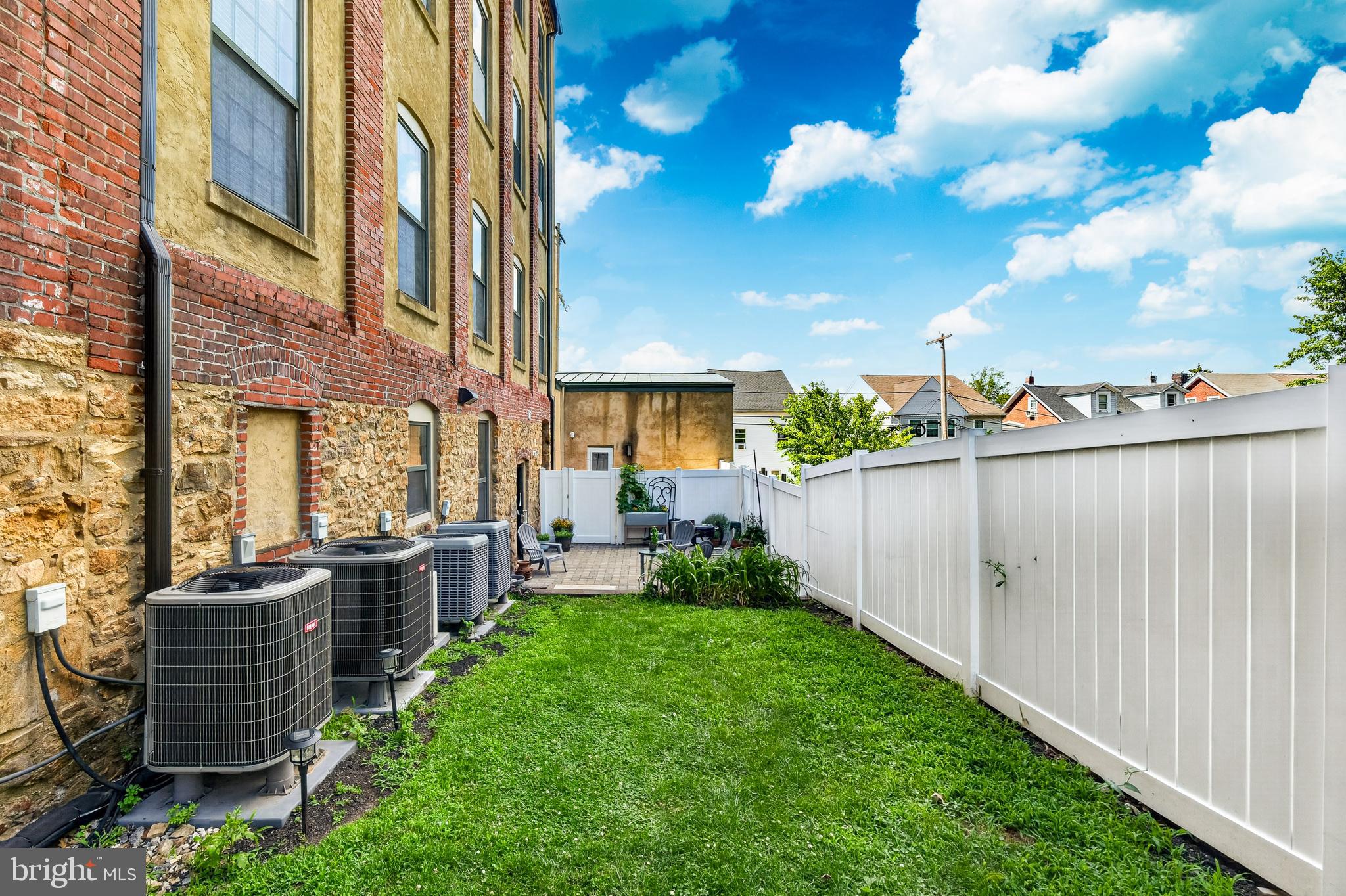 WASHINGTON MILL LOFT - Residential