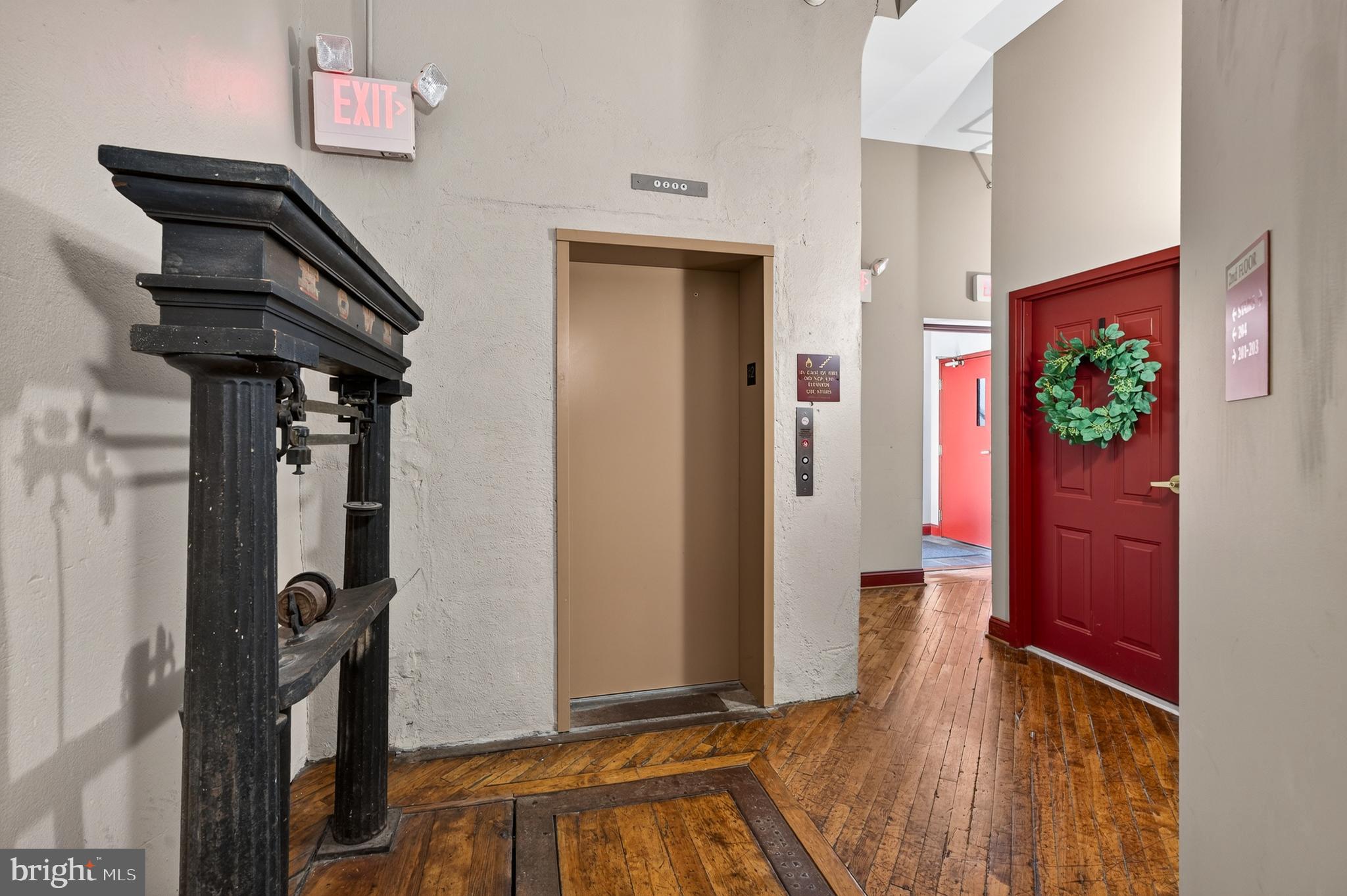 WASHINGTON MILL LOFT - Residential
