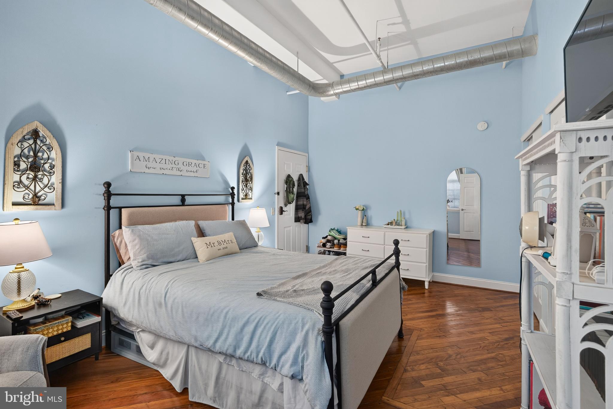 WASHINGTON MILL LOFT - Residential