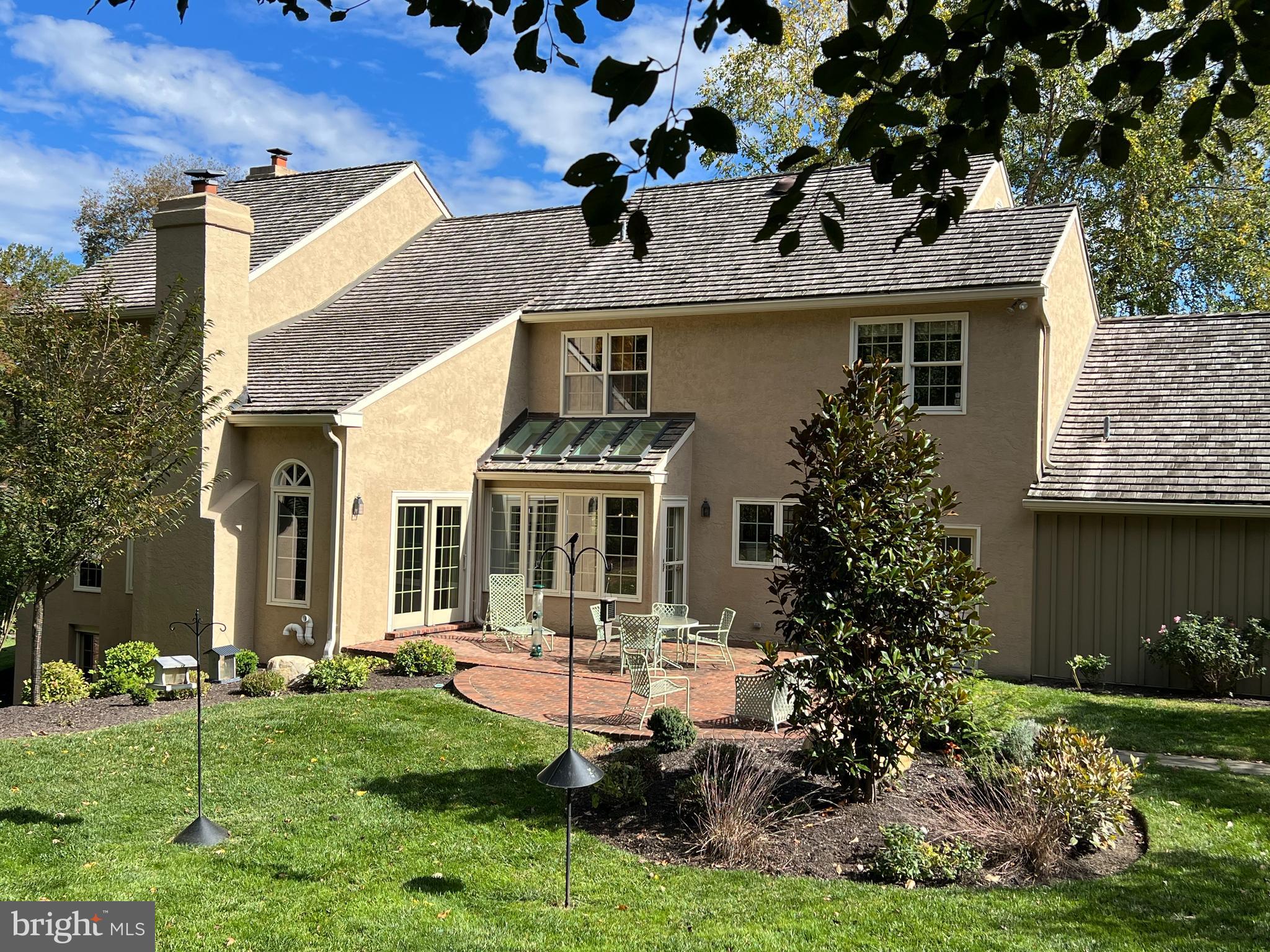 STONEGATE - Residential