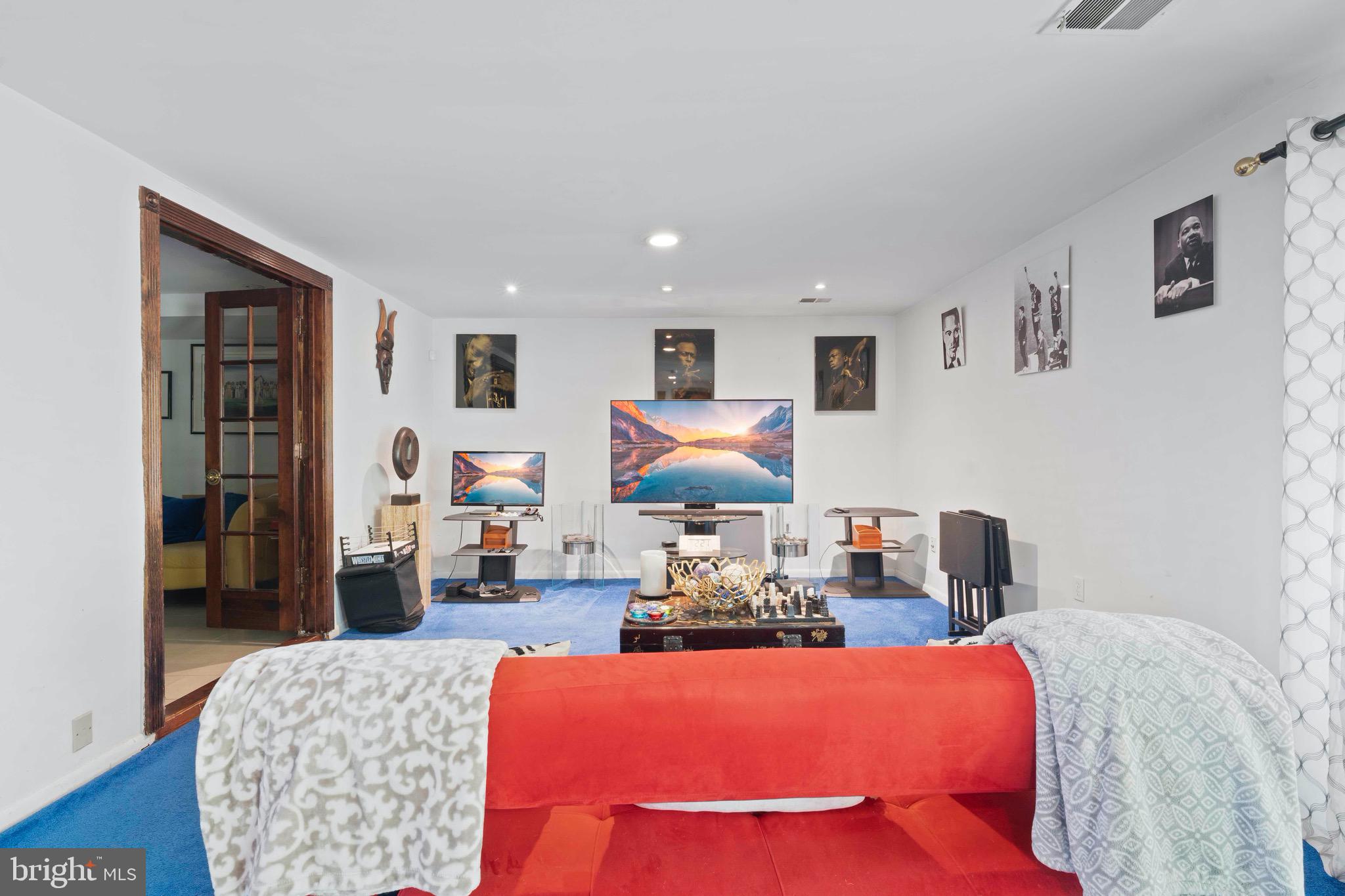 NORTHWOOD PARK VIEW - Residential