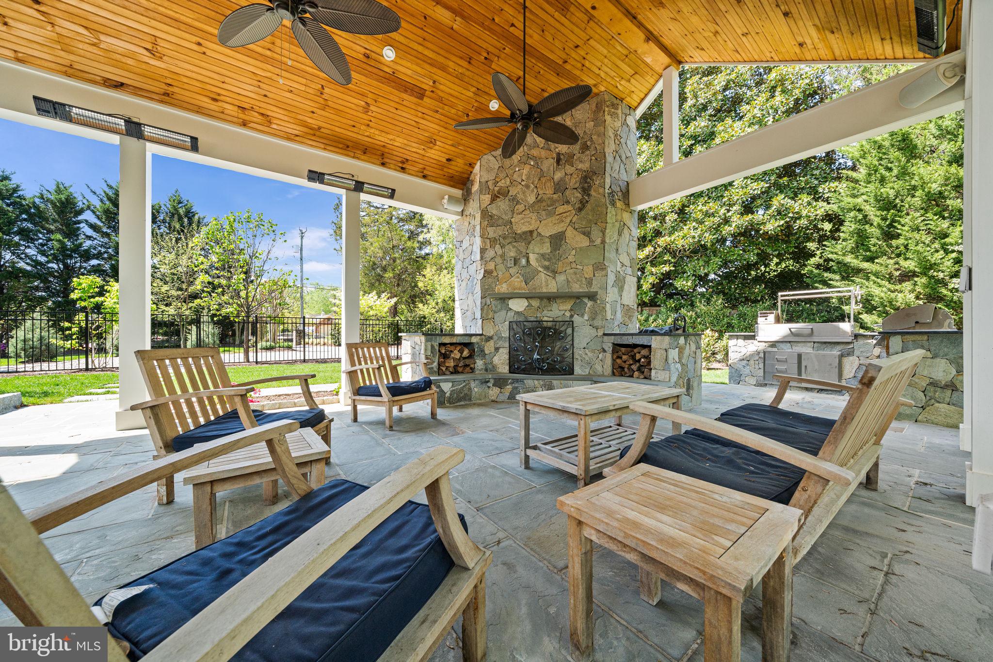 JANNEYS LANE - Residential