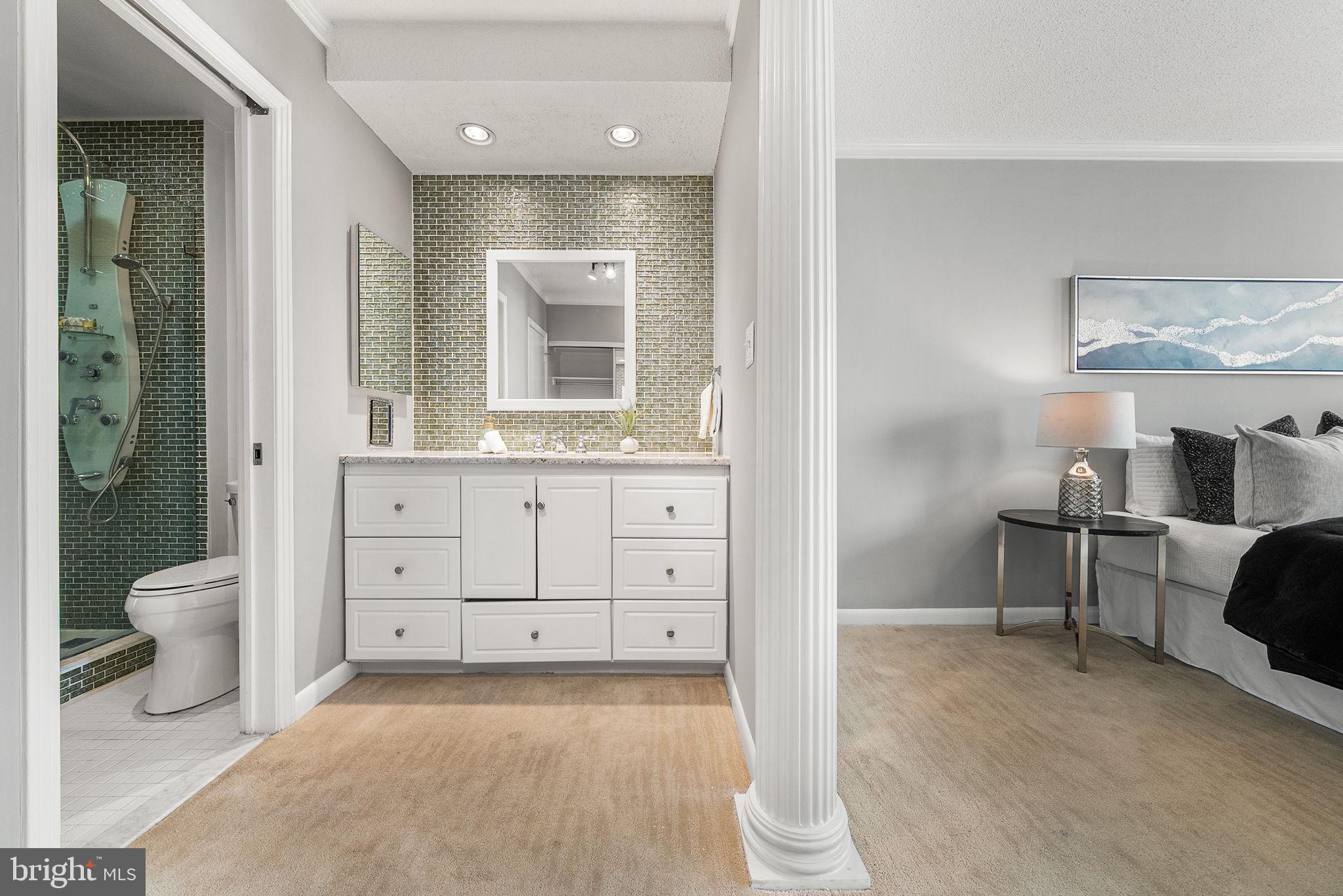 BARKLEY CONDO - Residential
