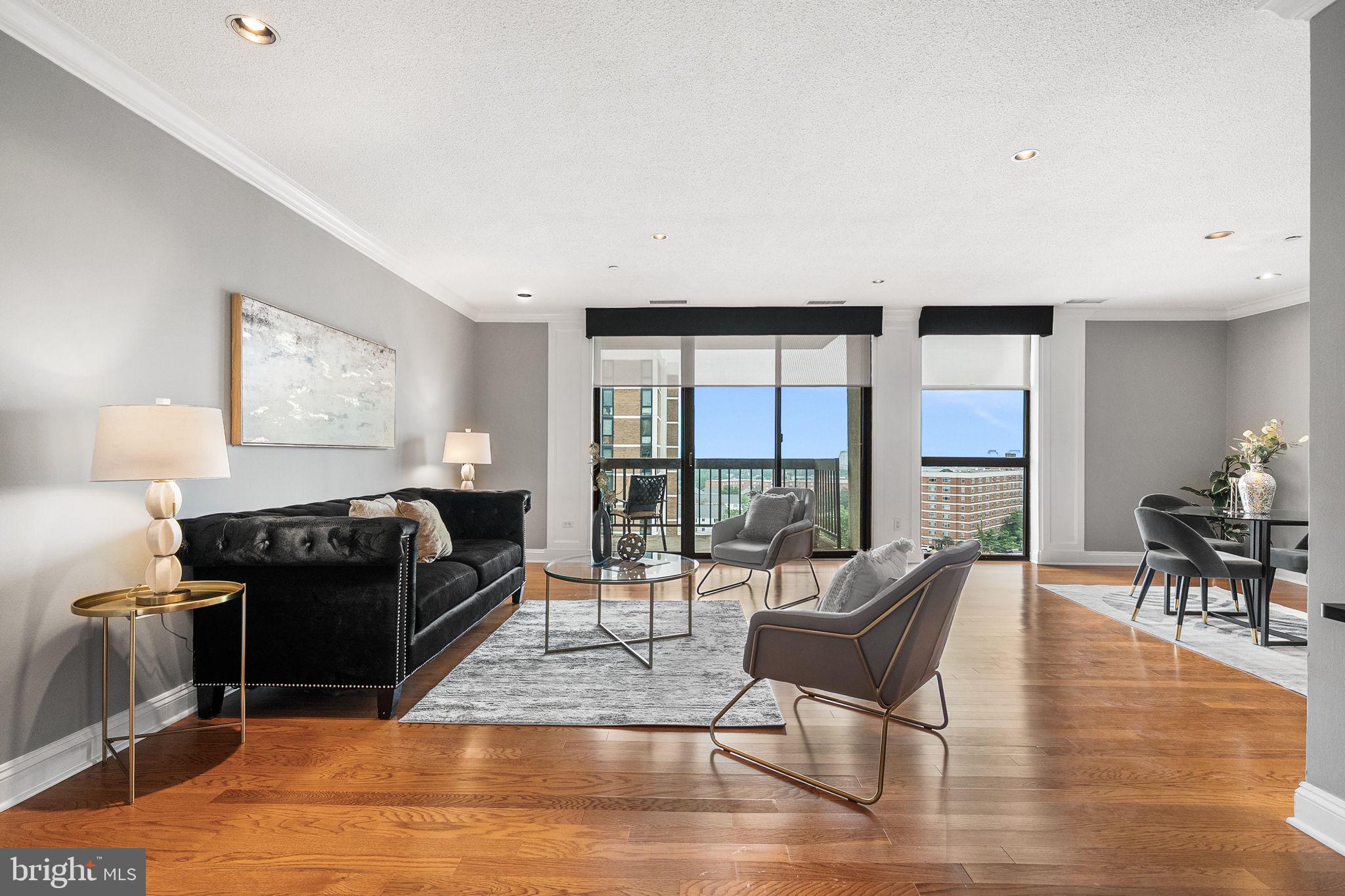 BARKLEY CONDO - Residential