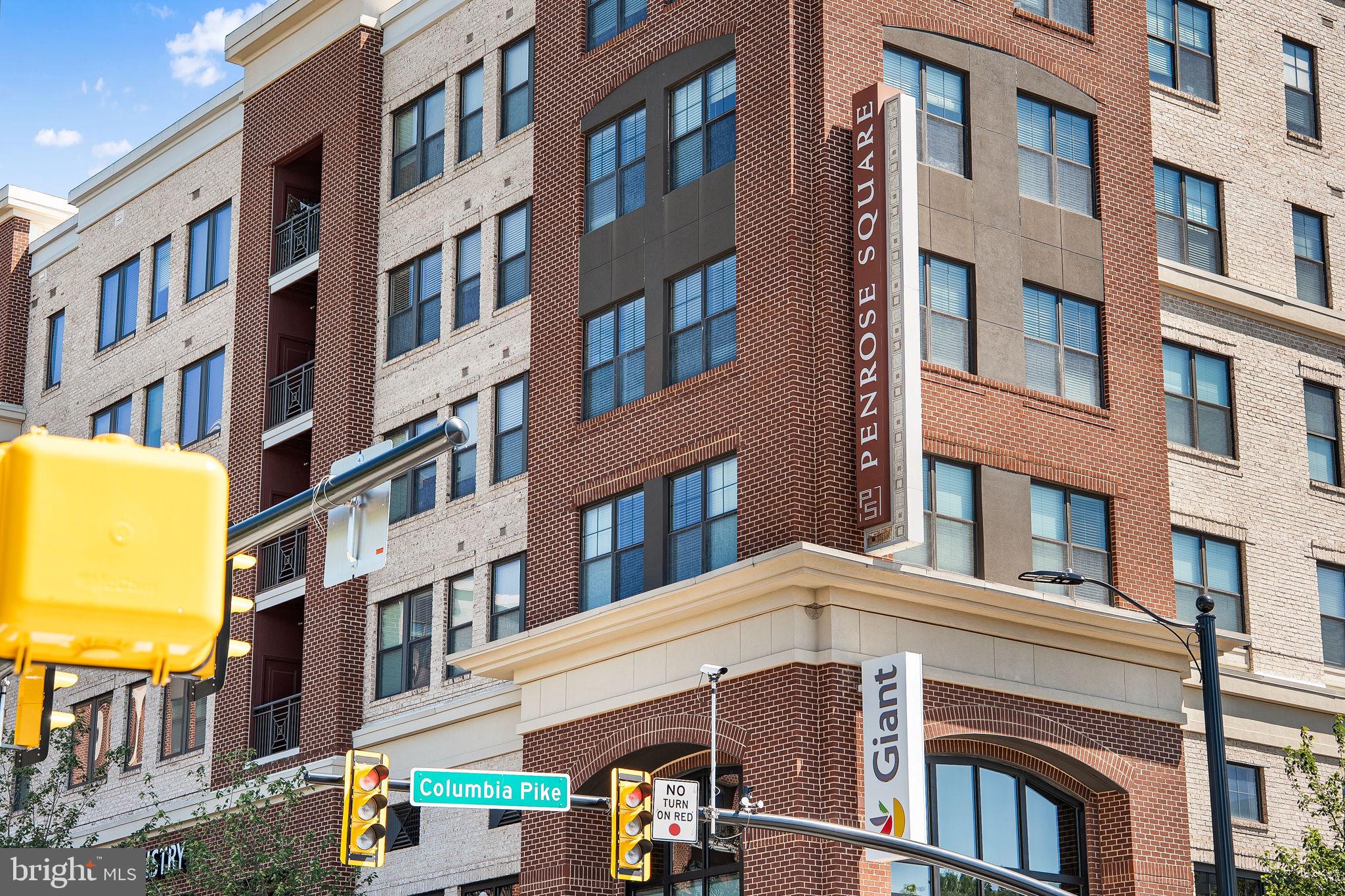 BARKLEY CONDO - Residential