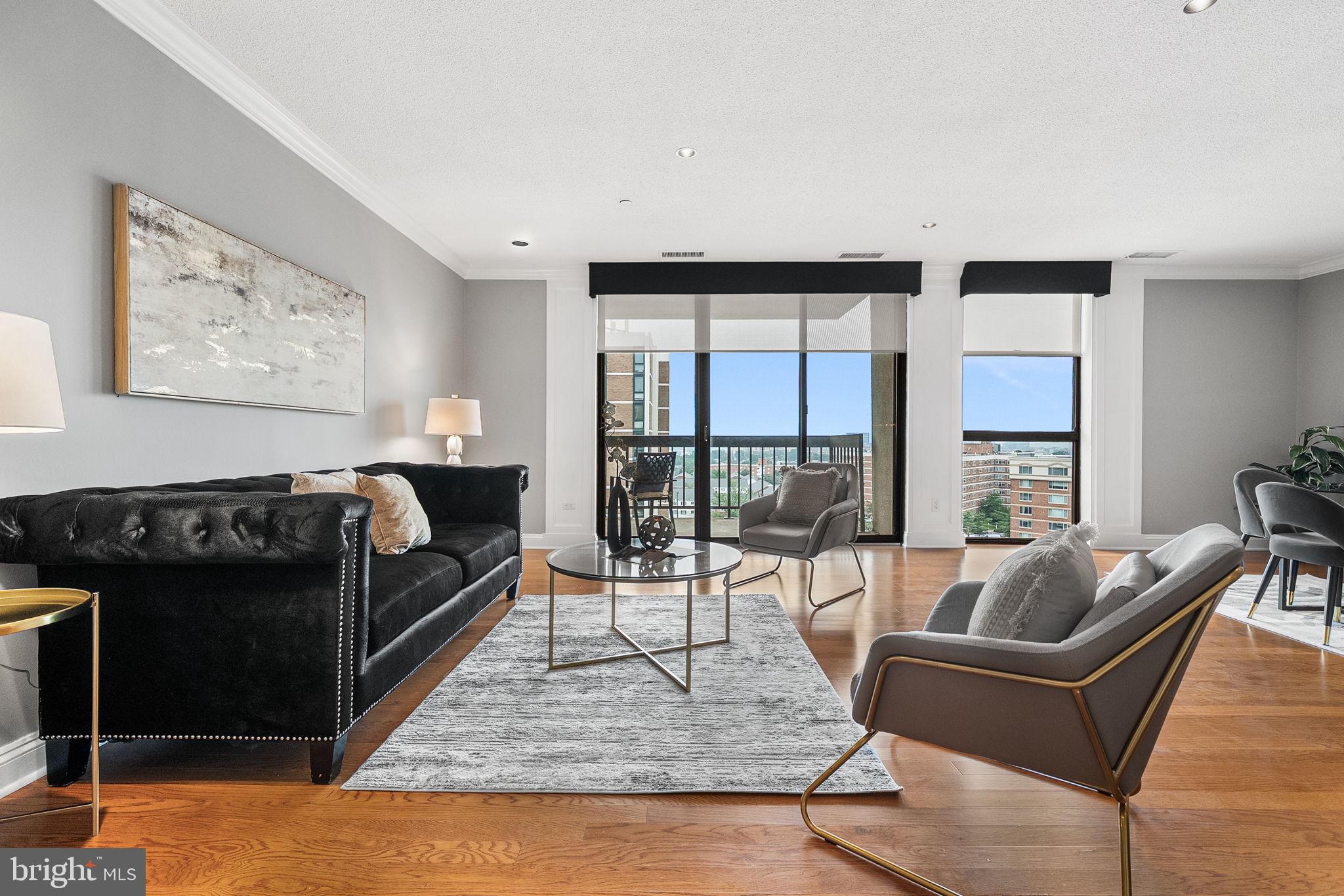 BARKLEY CONDO - Residential