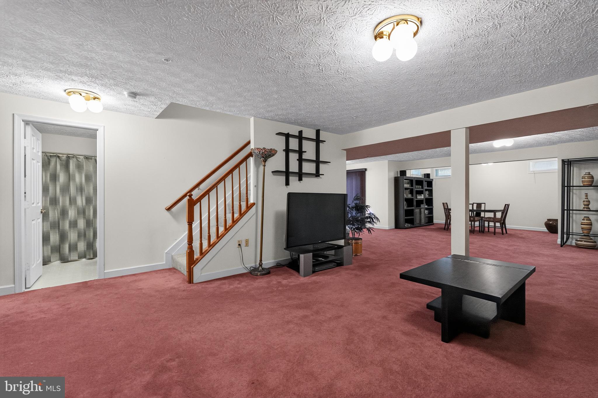 STEEDS GRANT - Residential