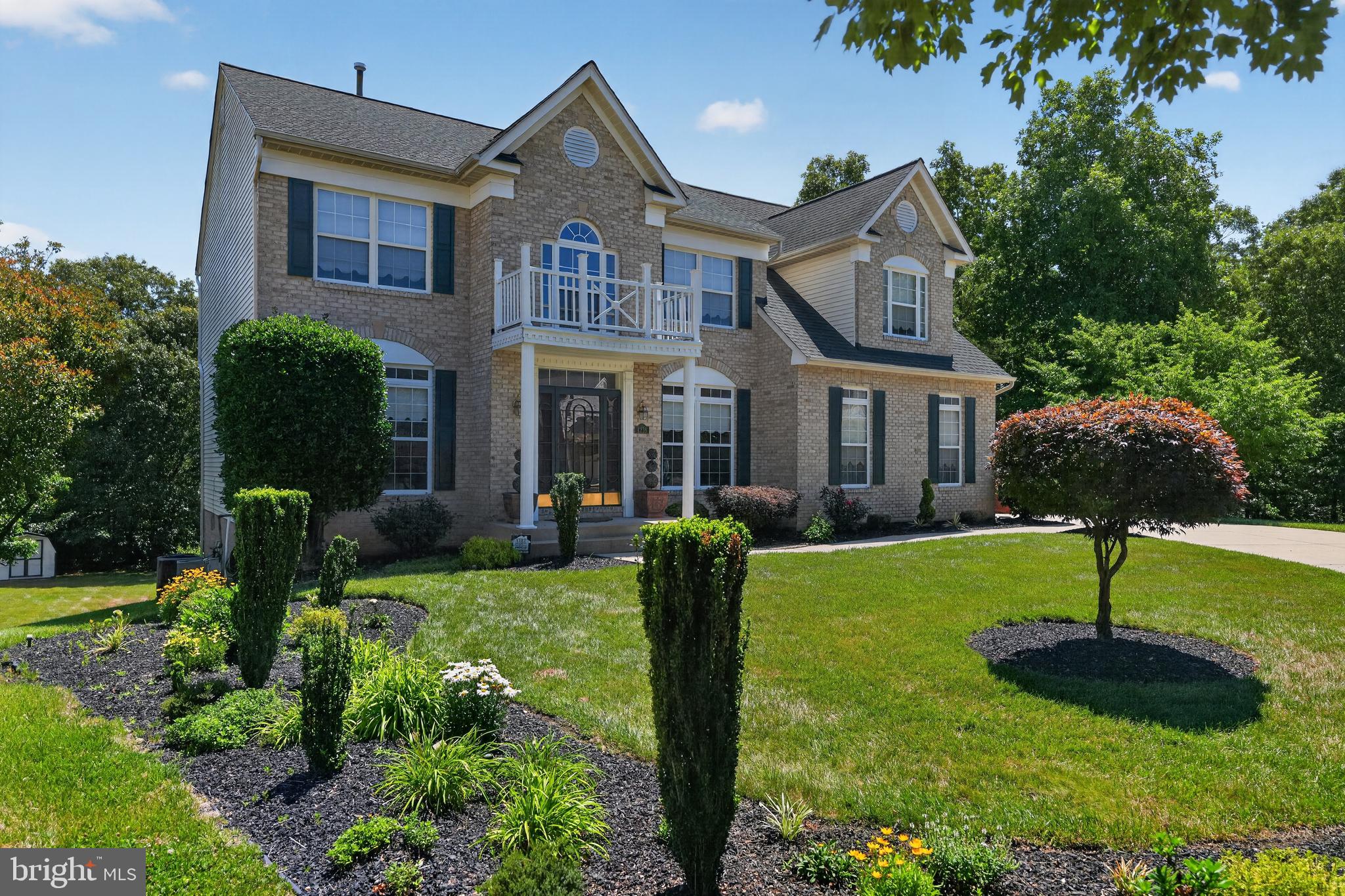STEEDS GRANT - Residential