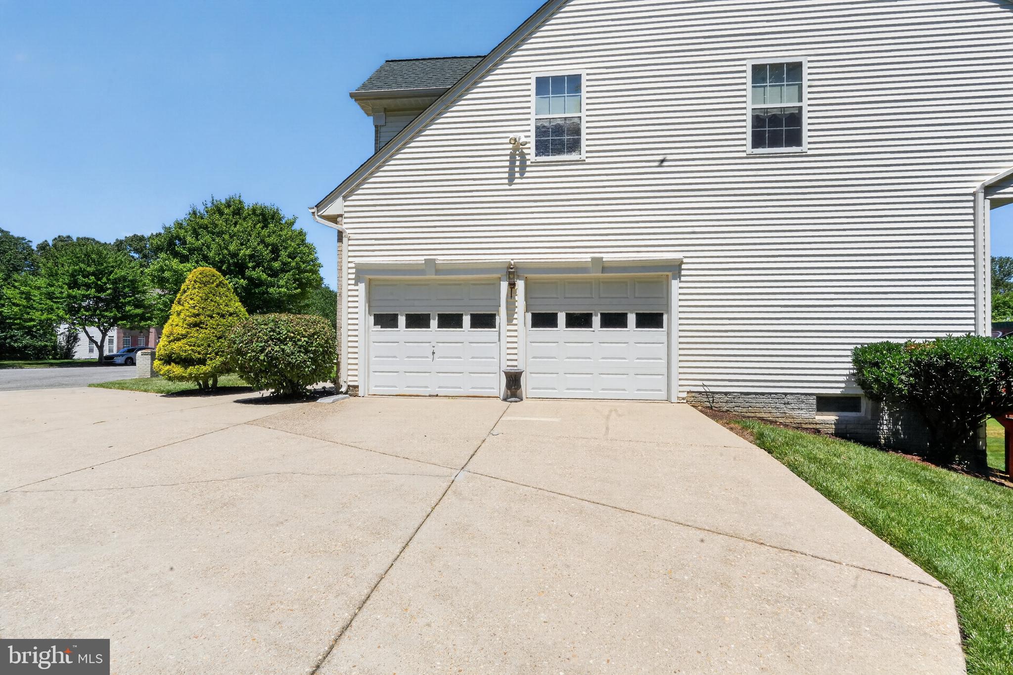 STEEDS GRANT - Residential