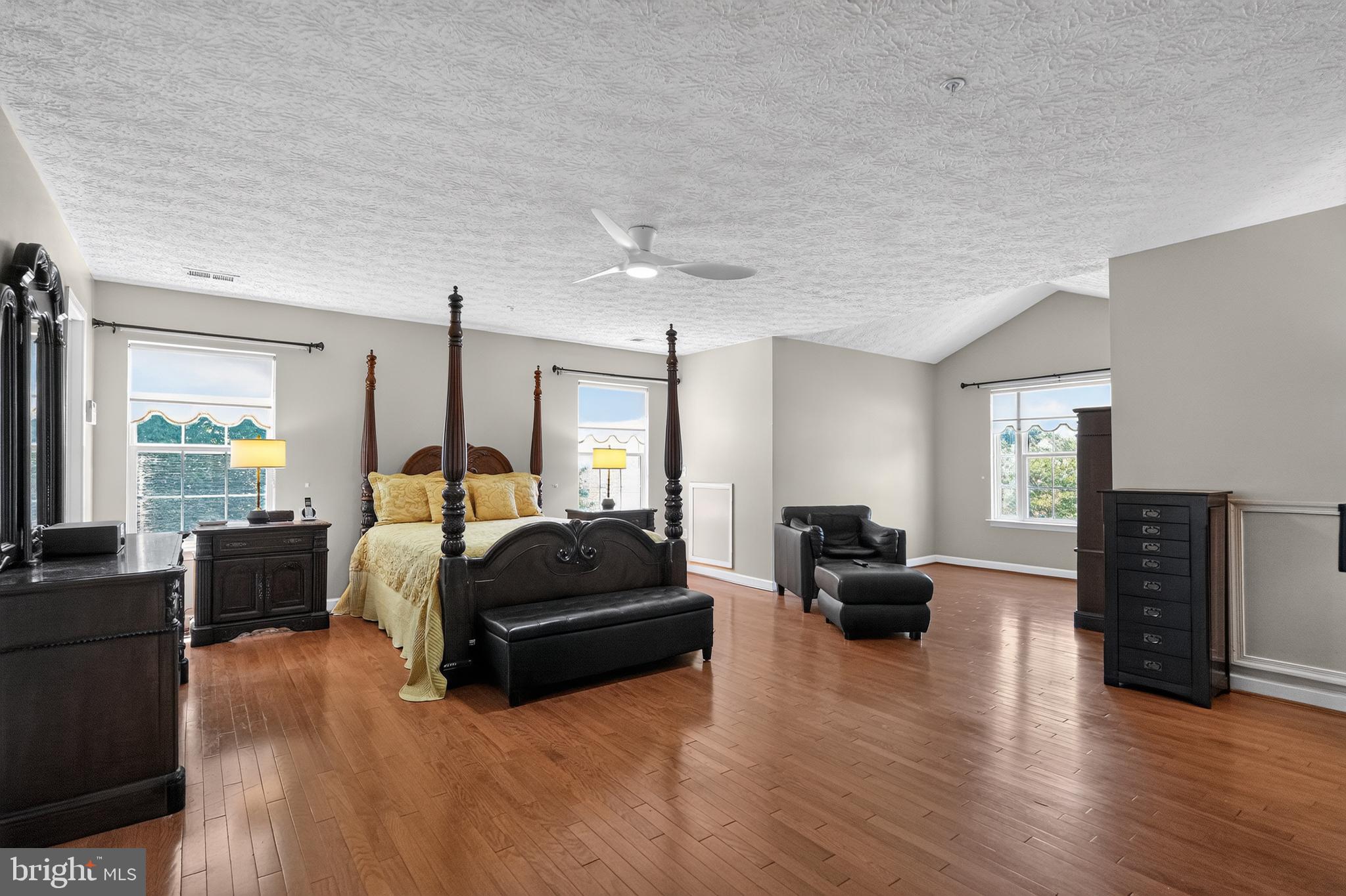 STEEDS GRANT - Residential