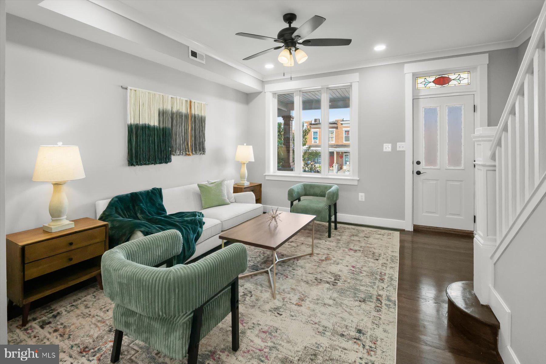 GREEKTOWN - Residential
