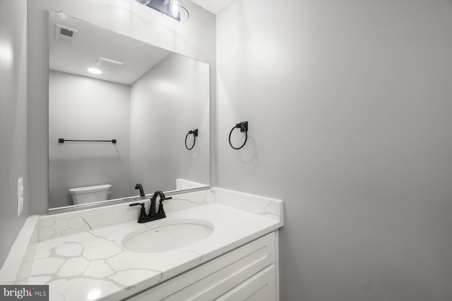 GREEKTOWN - Residential