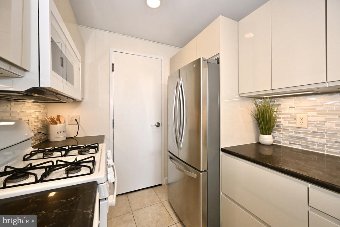 GROSVENOR PARK - Residential