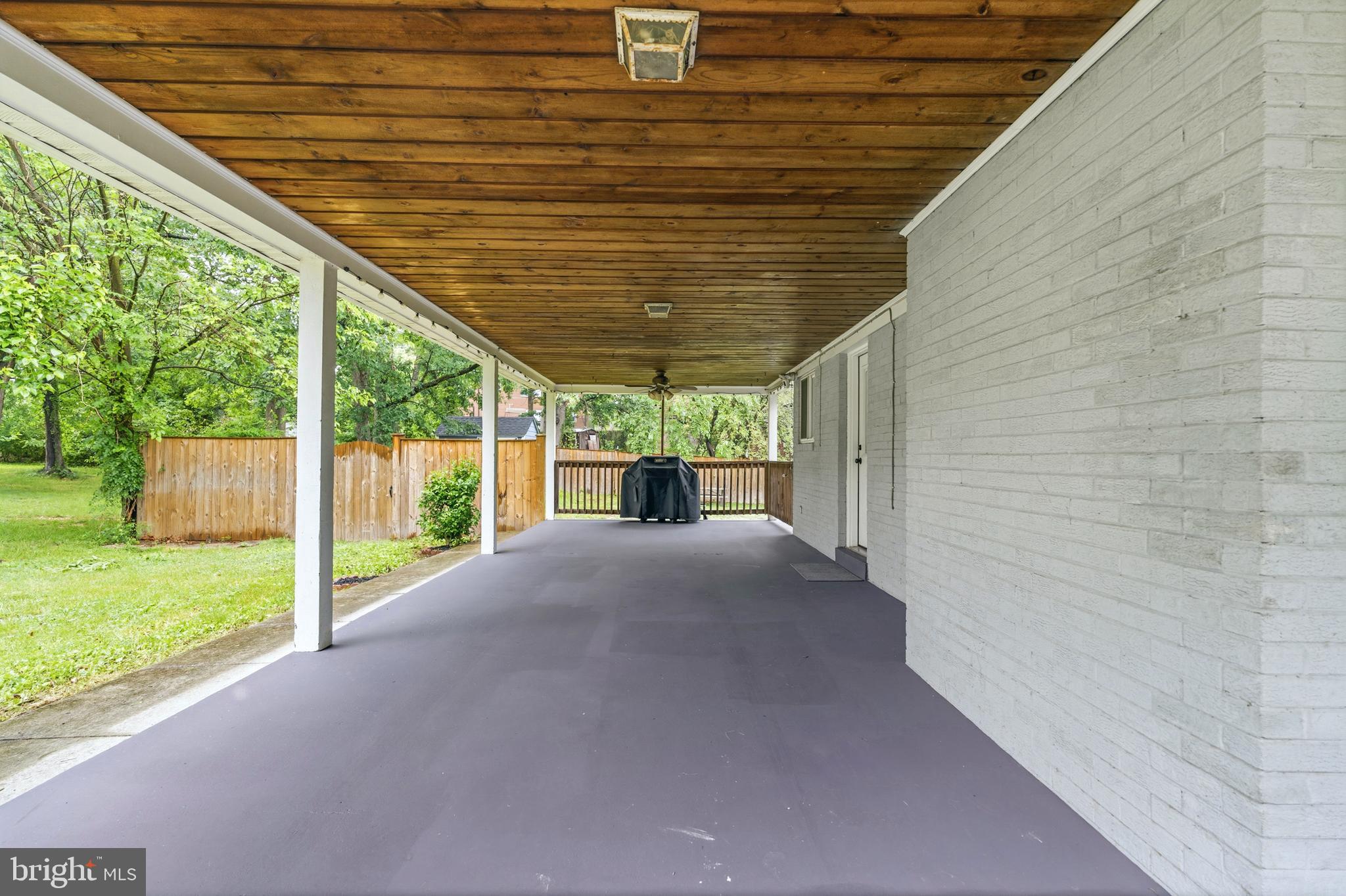 HILLANDALE FOREST - Residential