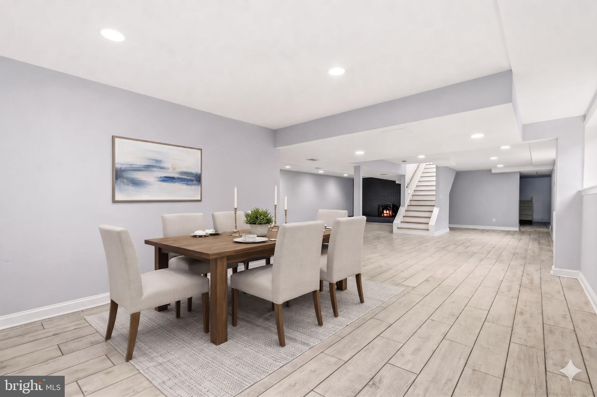 HILLANDALE FOREST - Residential