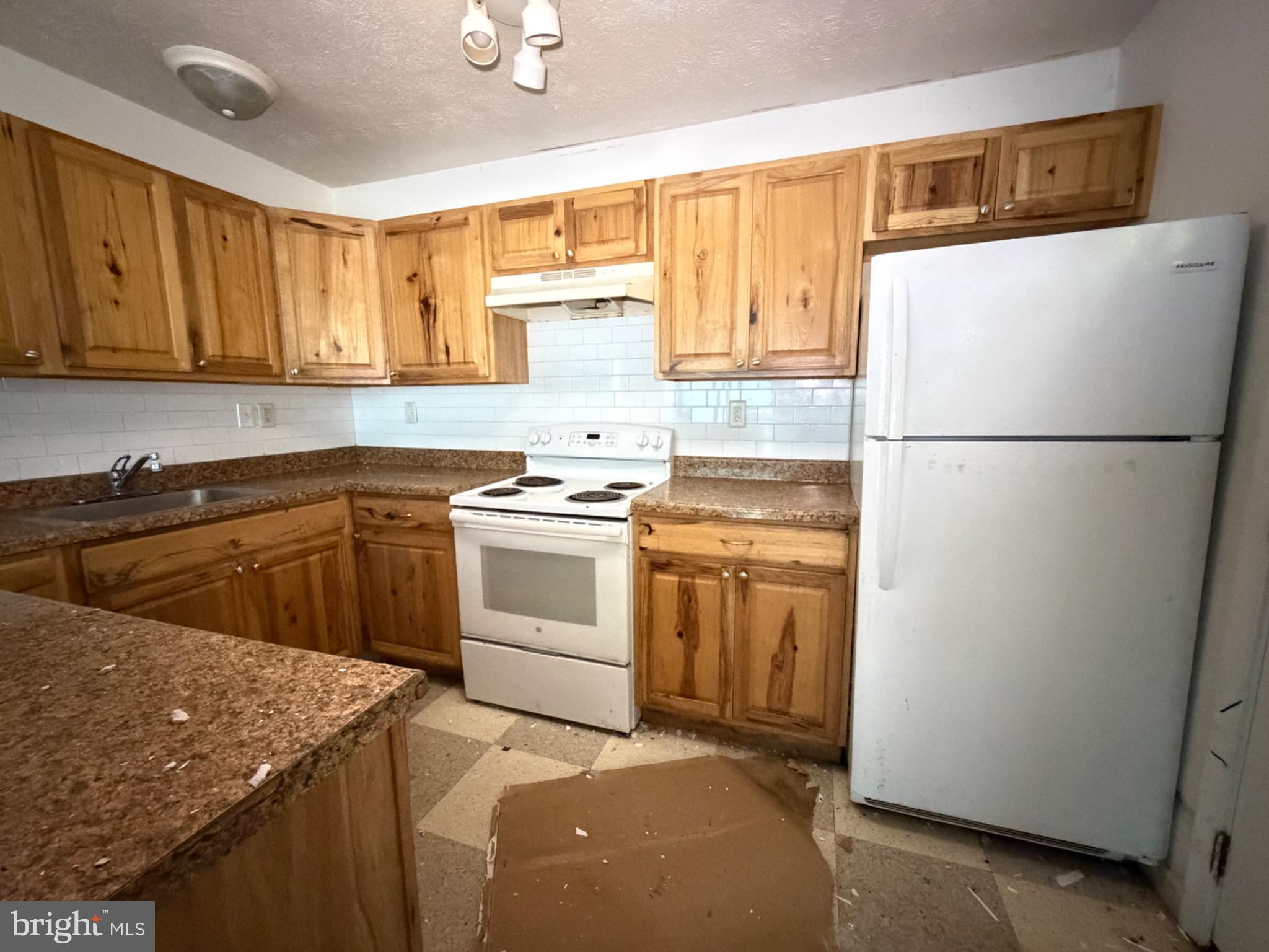 POCONO COUNTRY PLACE - Residential