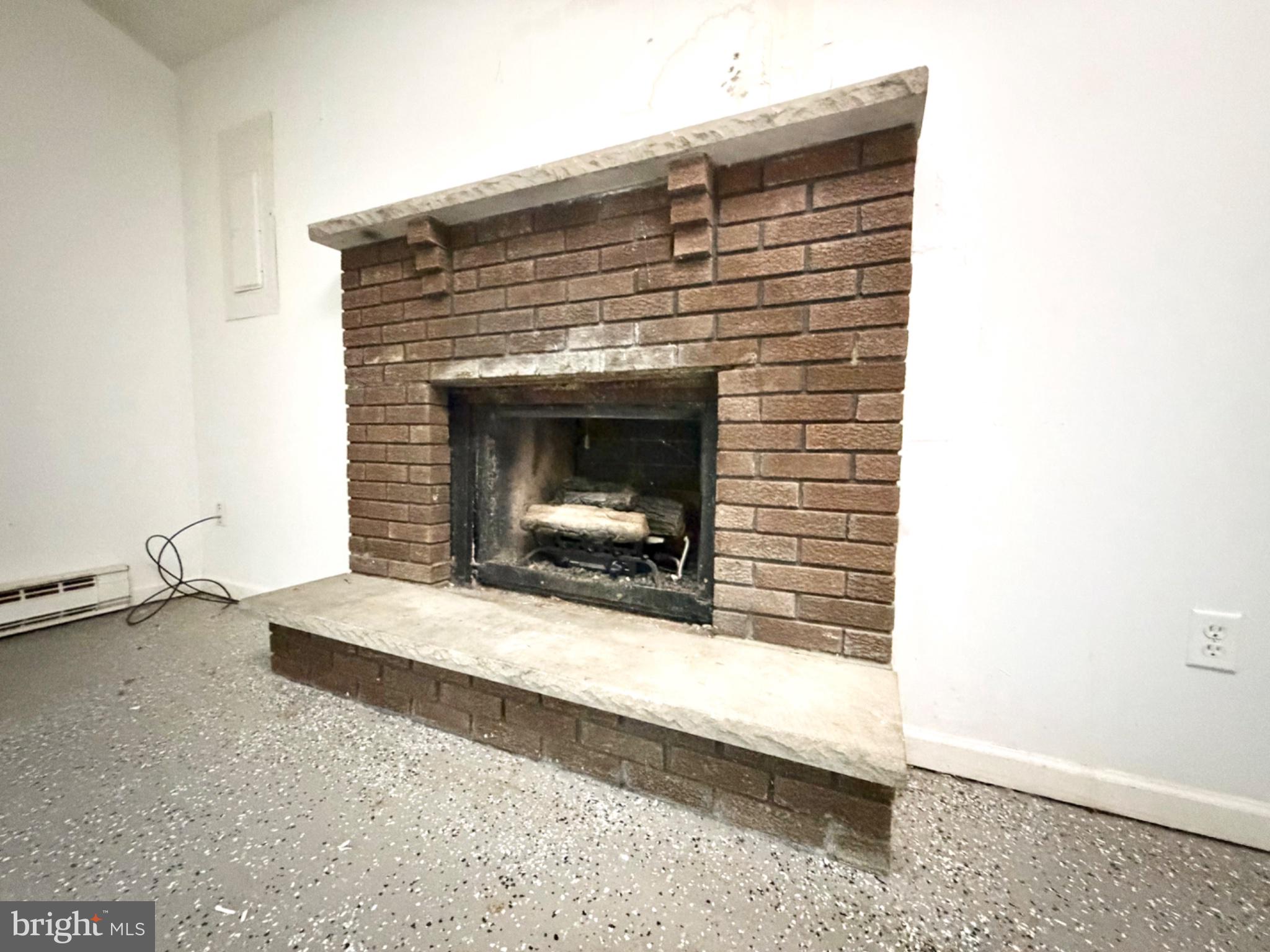 POCONO COUNTRY PLACE - Residential