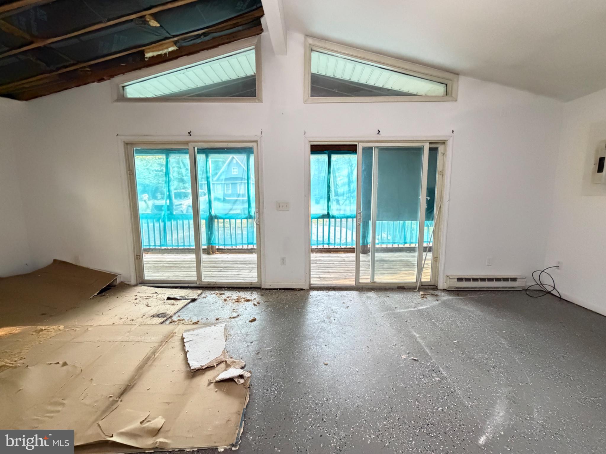 POCONO COUNTRY PLACE - Residential