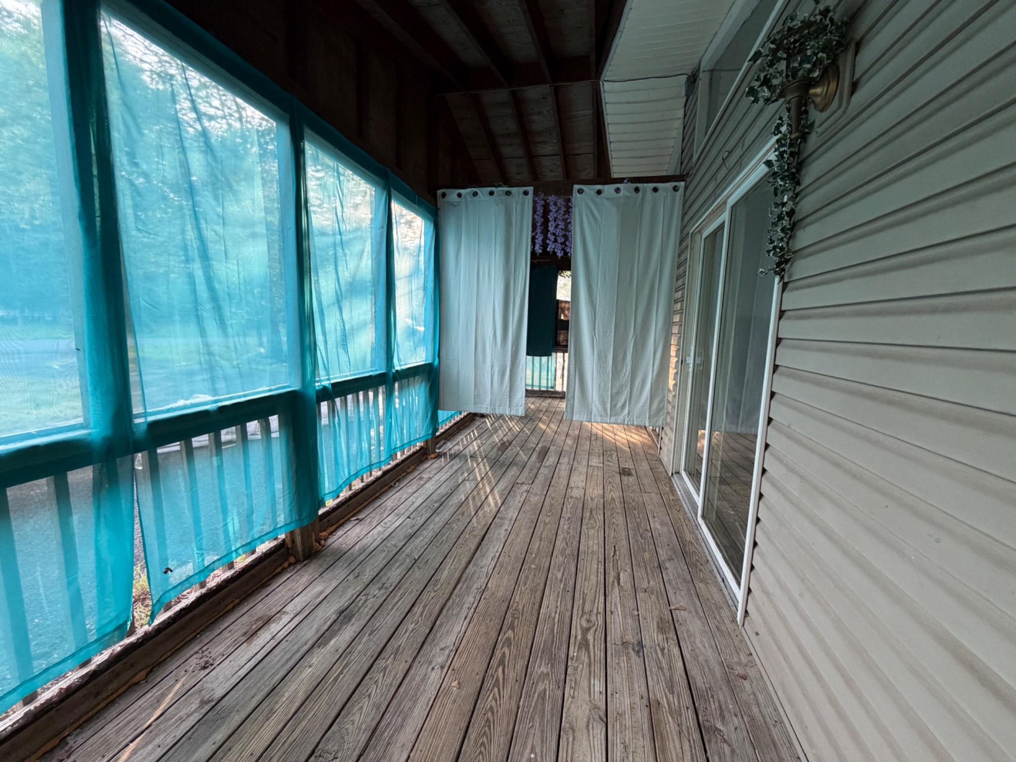 POCONO COUNTRY PLACE - Residential