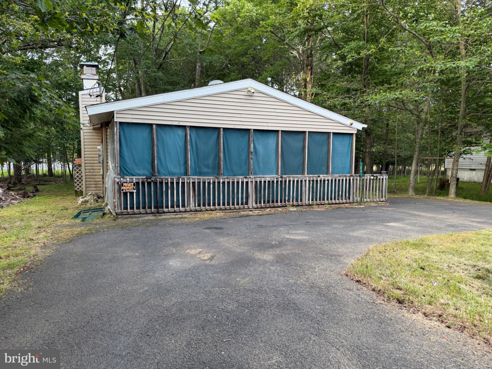POCONO COUNTRY PLACE - Residential