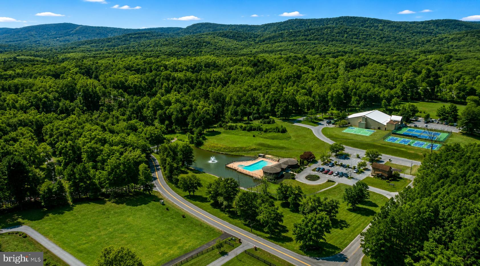 WALDEN WOODS - Residential
