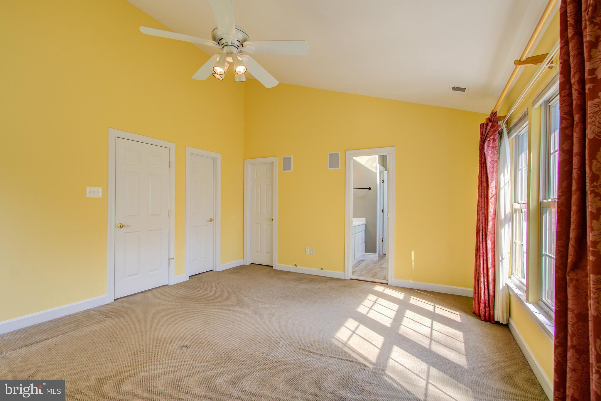 WILLOWS OF POTOMAC - Residential Lease