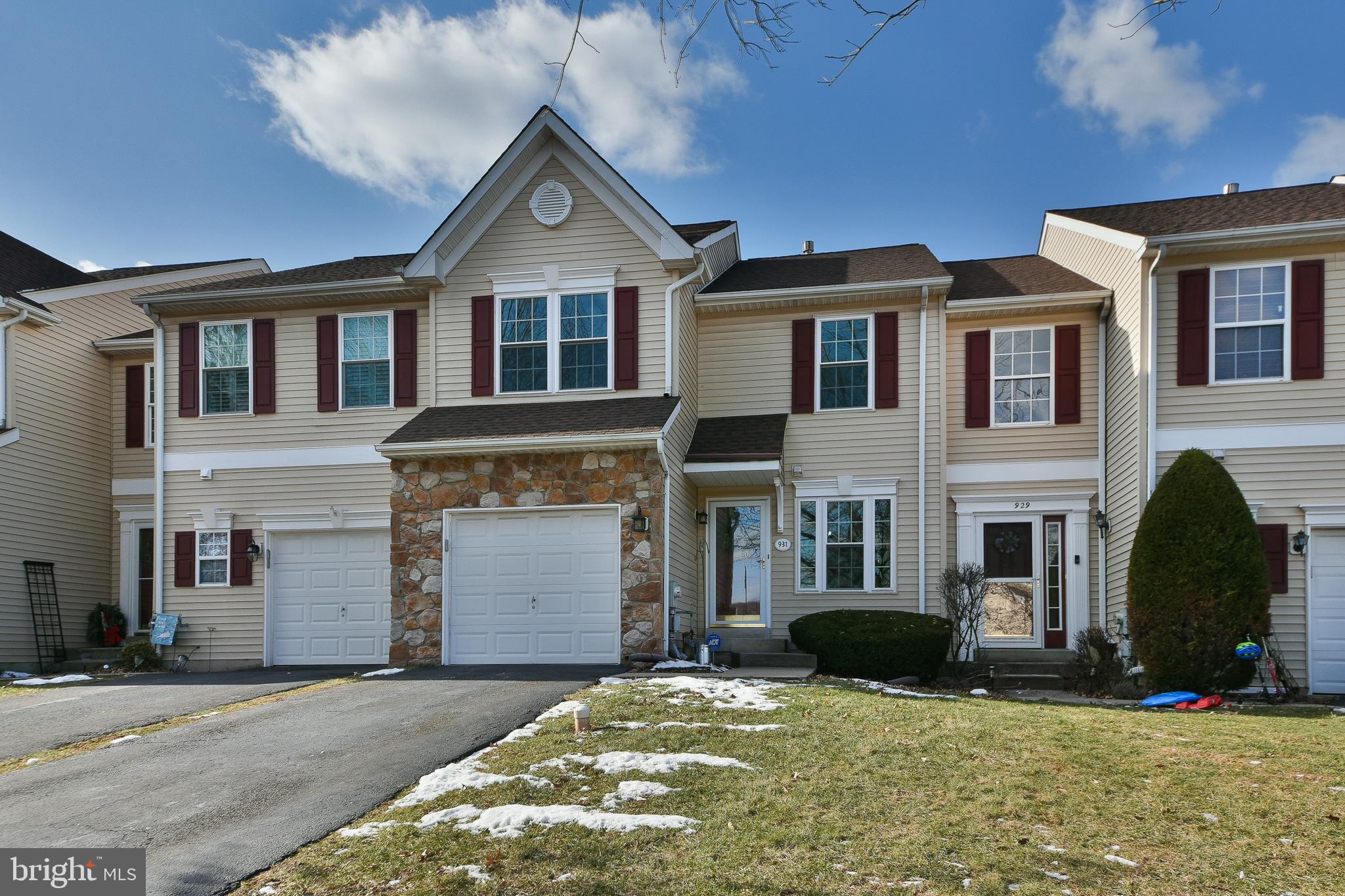 INDIAN CREEK - Residential