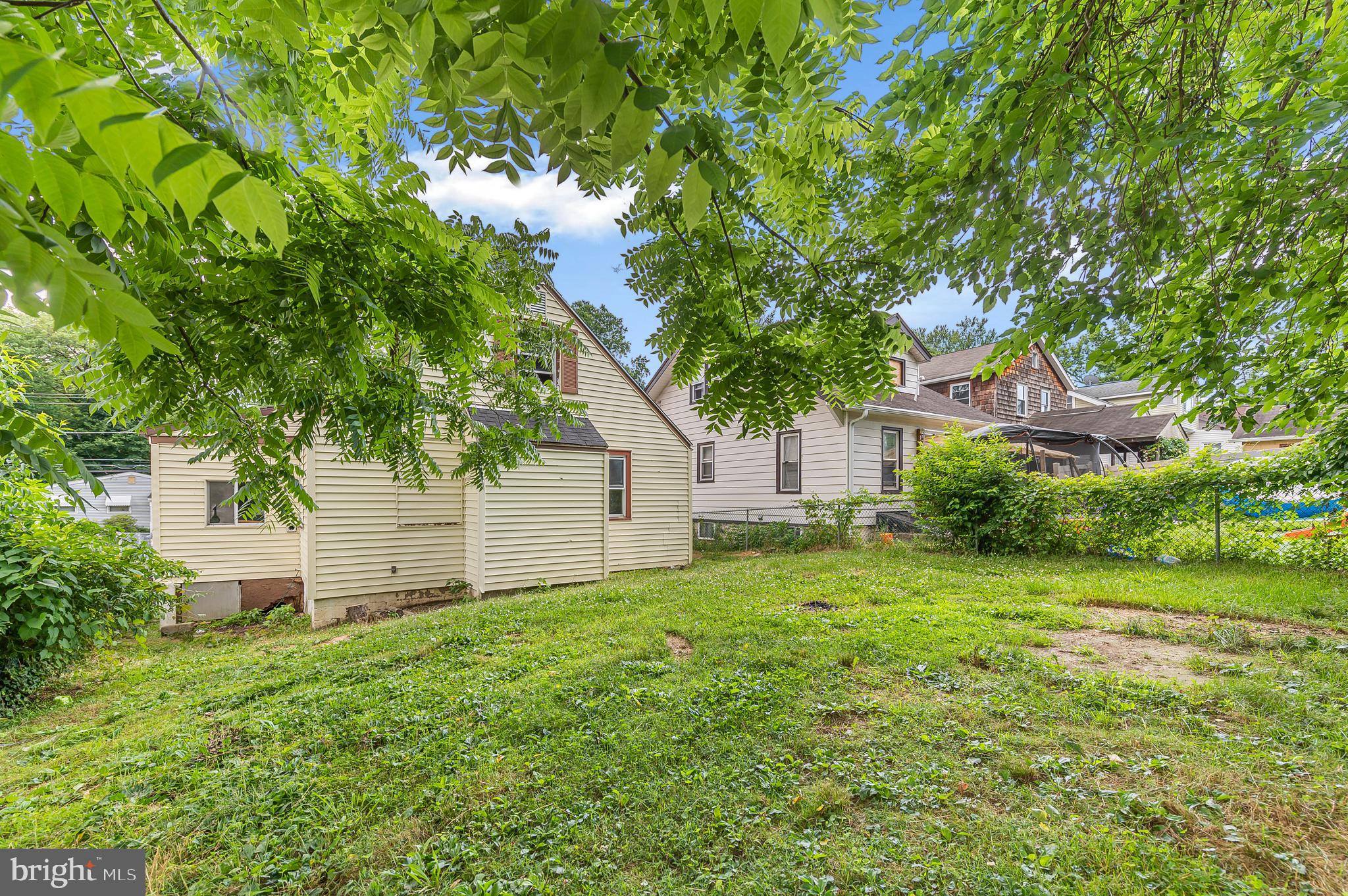 SHARON HILL - Residential