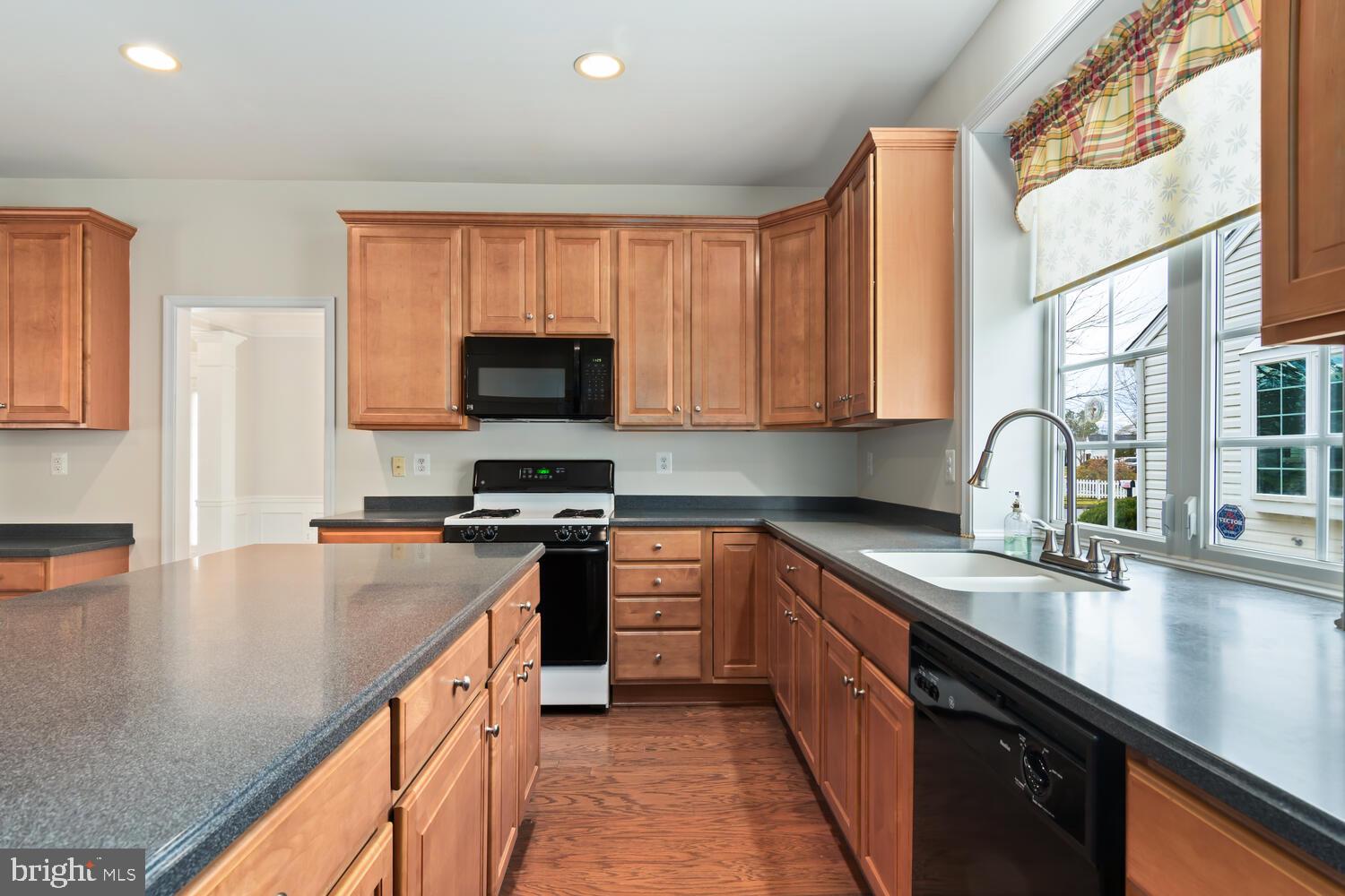 EASTON CLUB EAST - Residential
