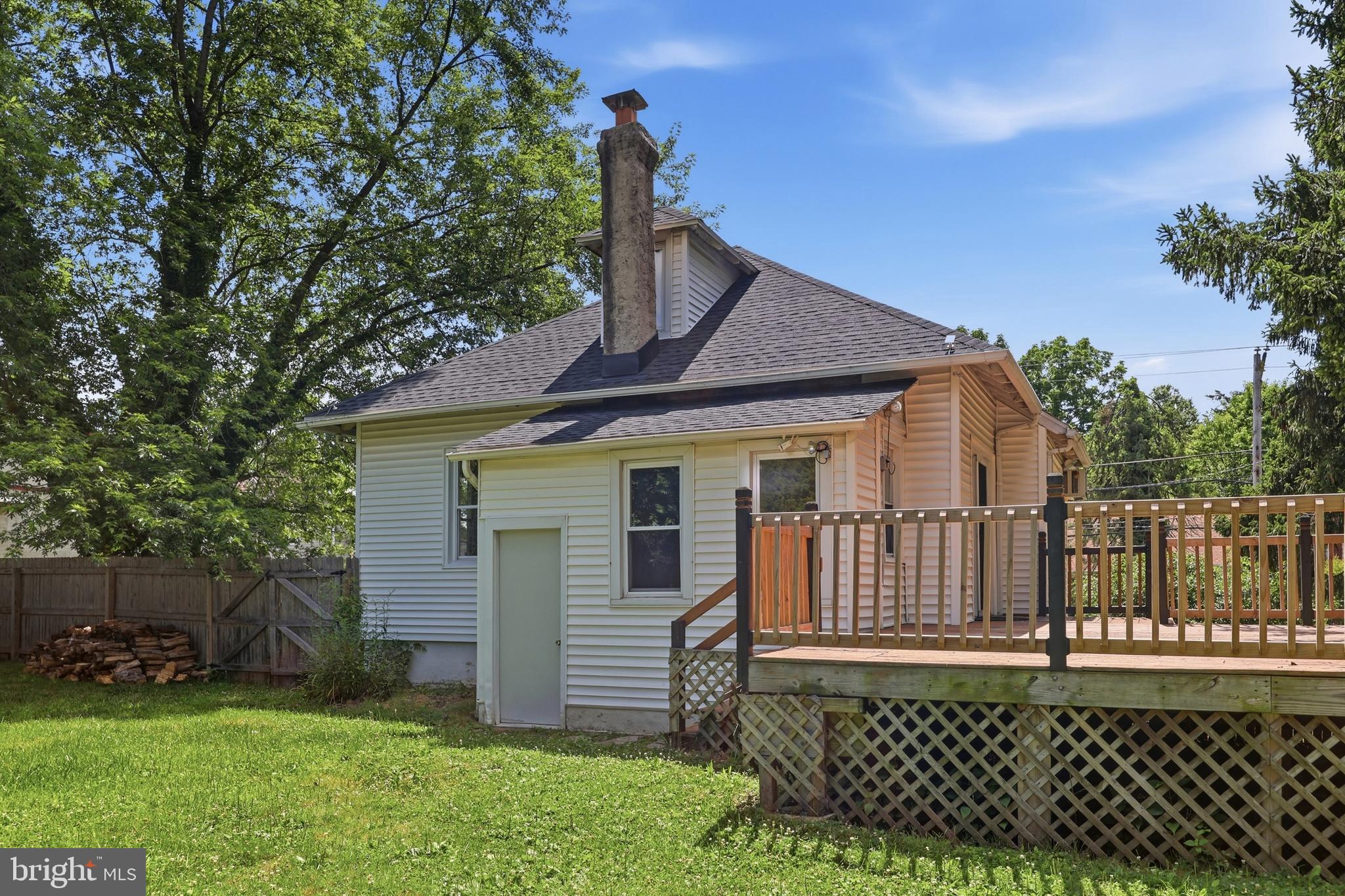NORTH HILLS - Residential