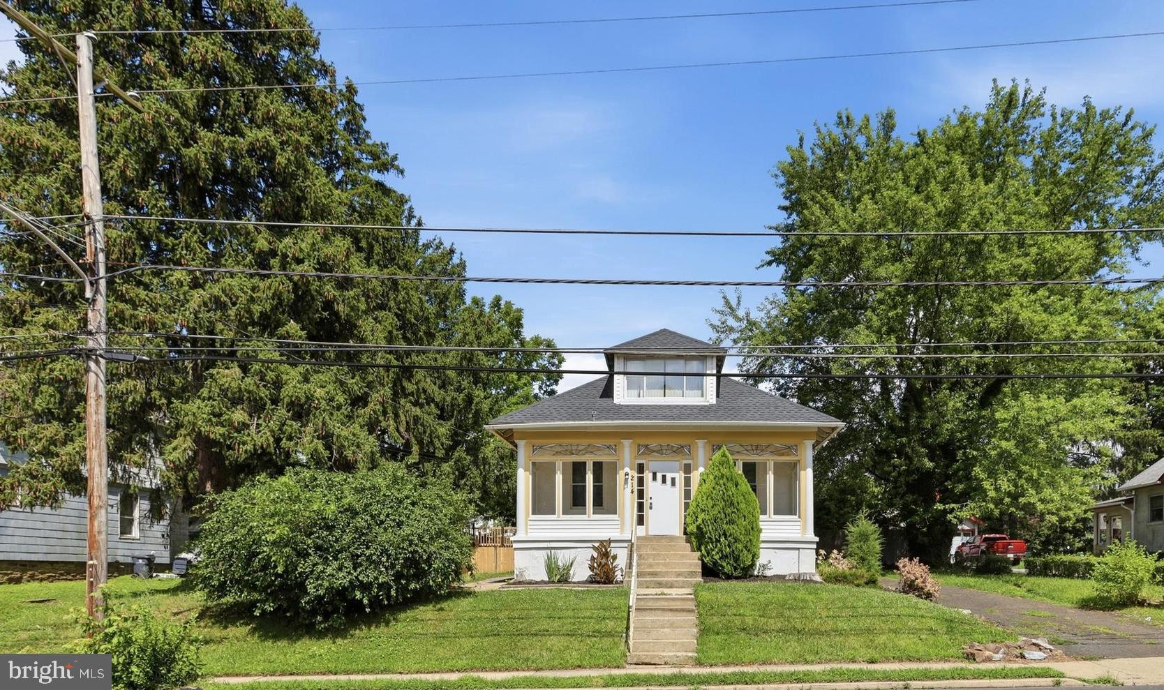 NORTH HILLS - Residential