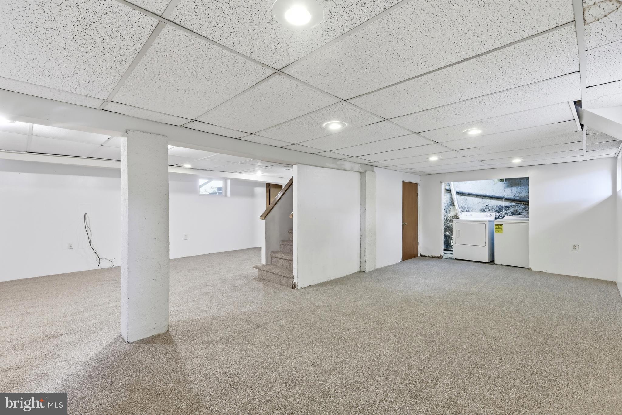 NORTH HILLS - Residential