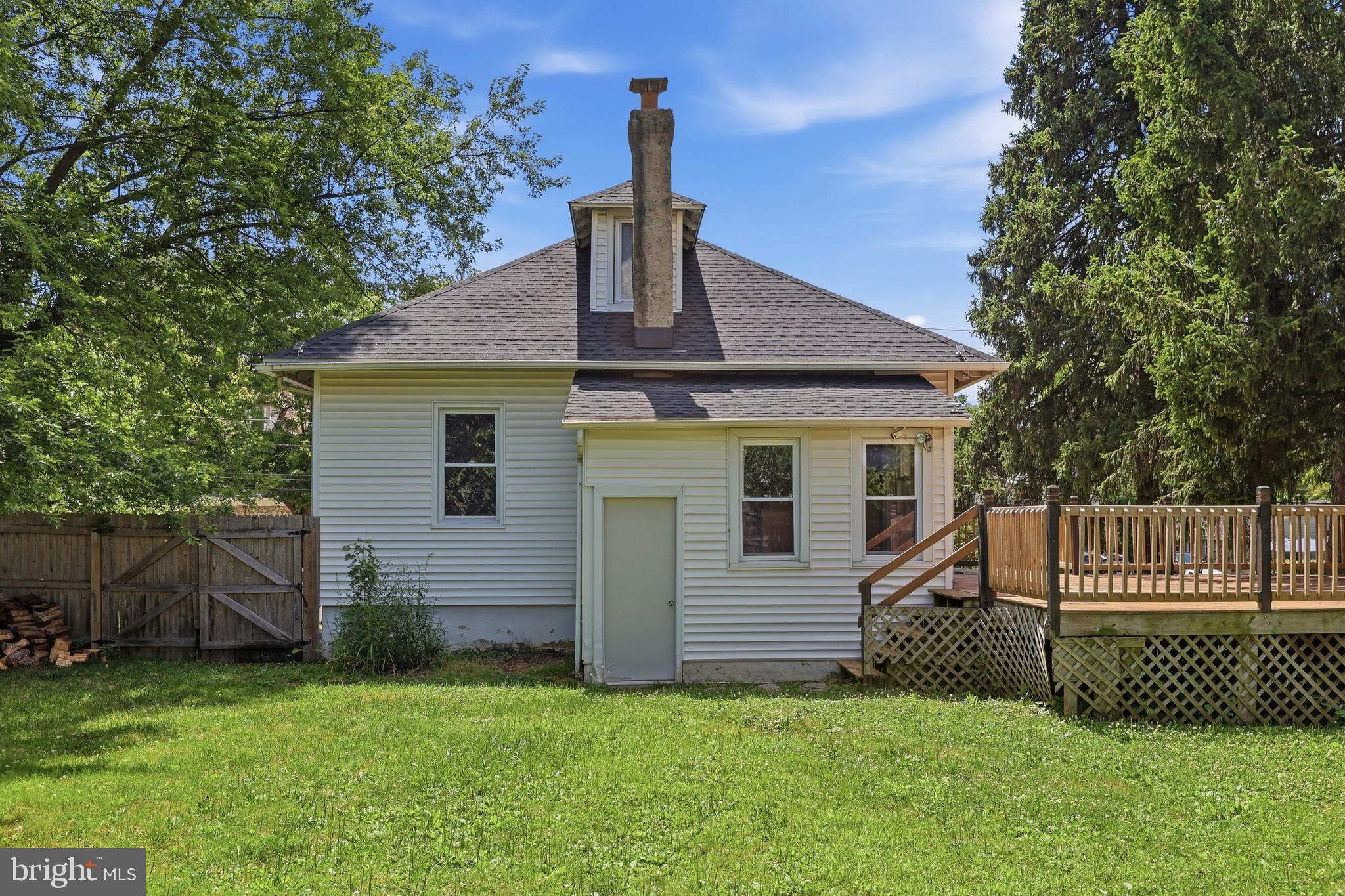 NORTH HILLS - Residential
