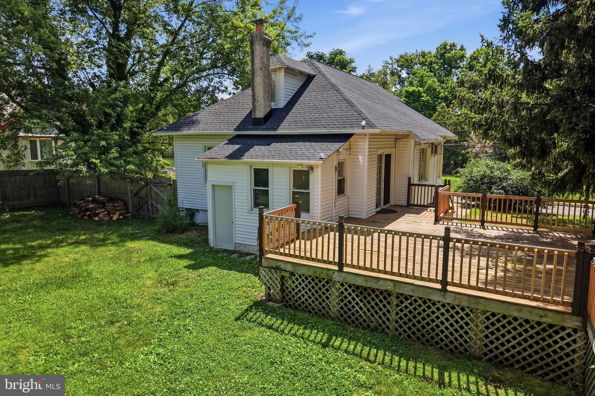 NORTH HILLS - Residential