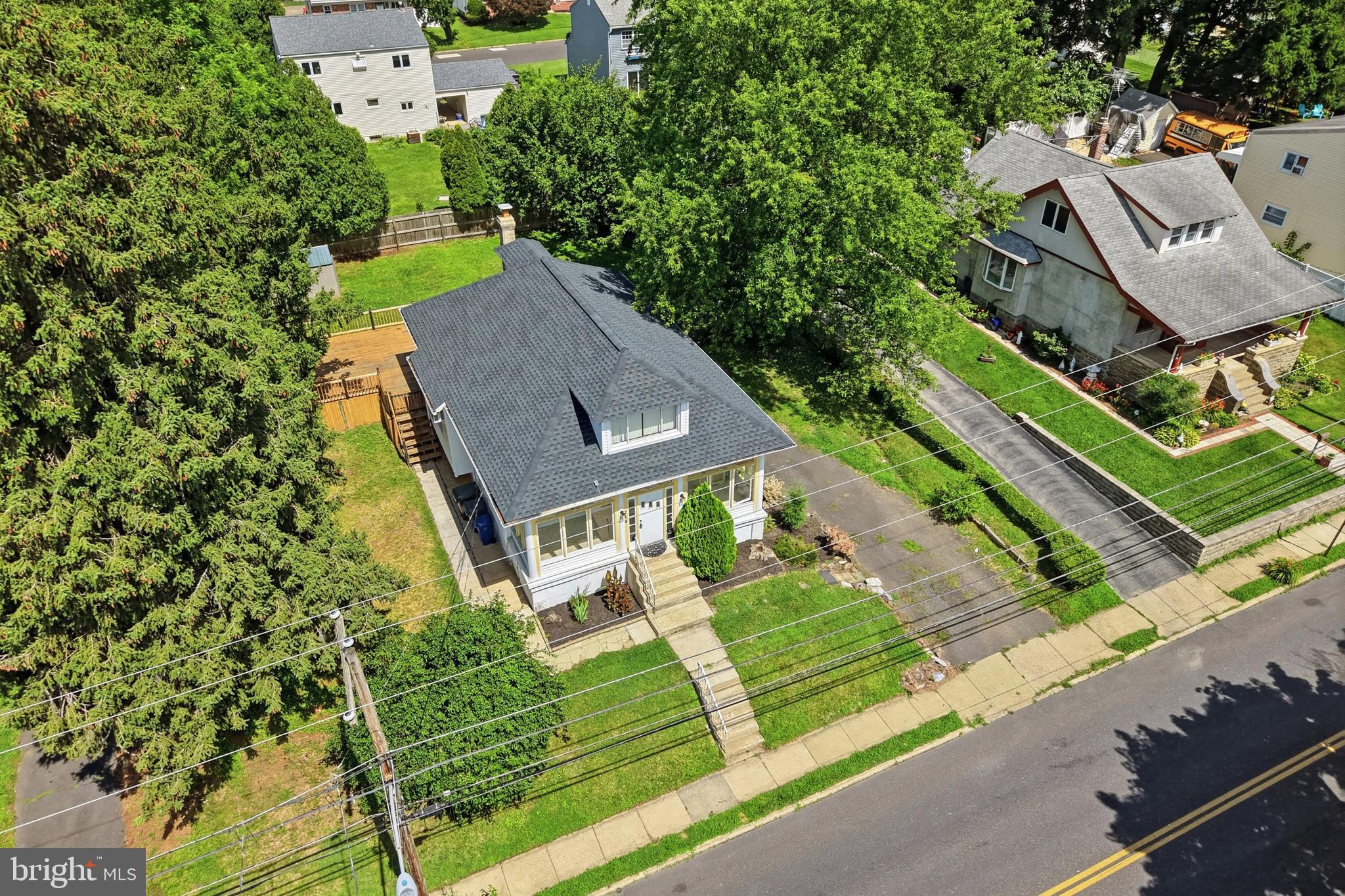 NORTH HILLS - Residential