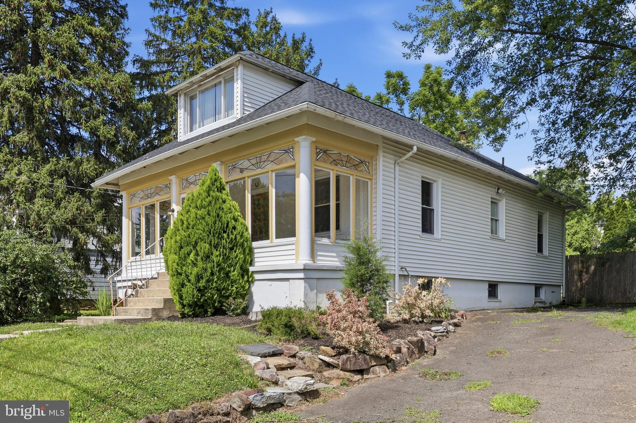 NORTH HILLS - Residential
