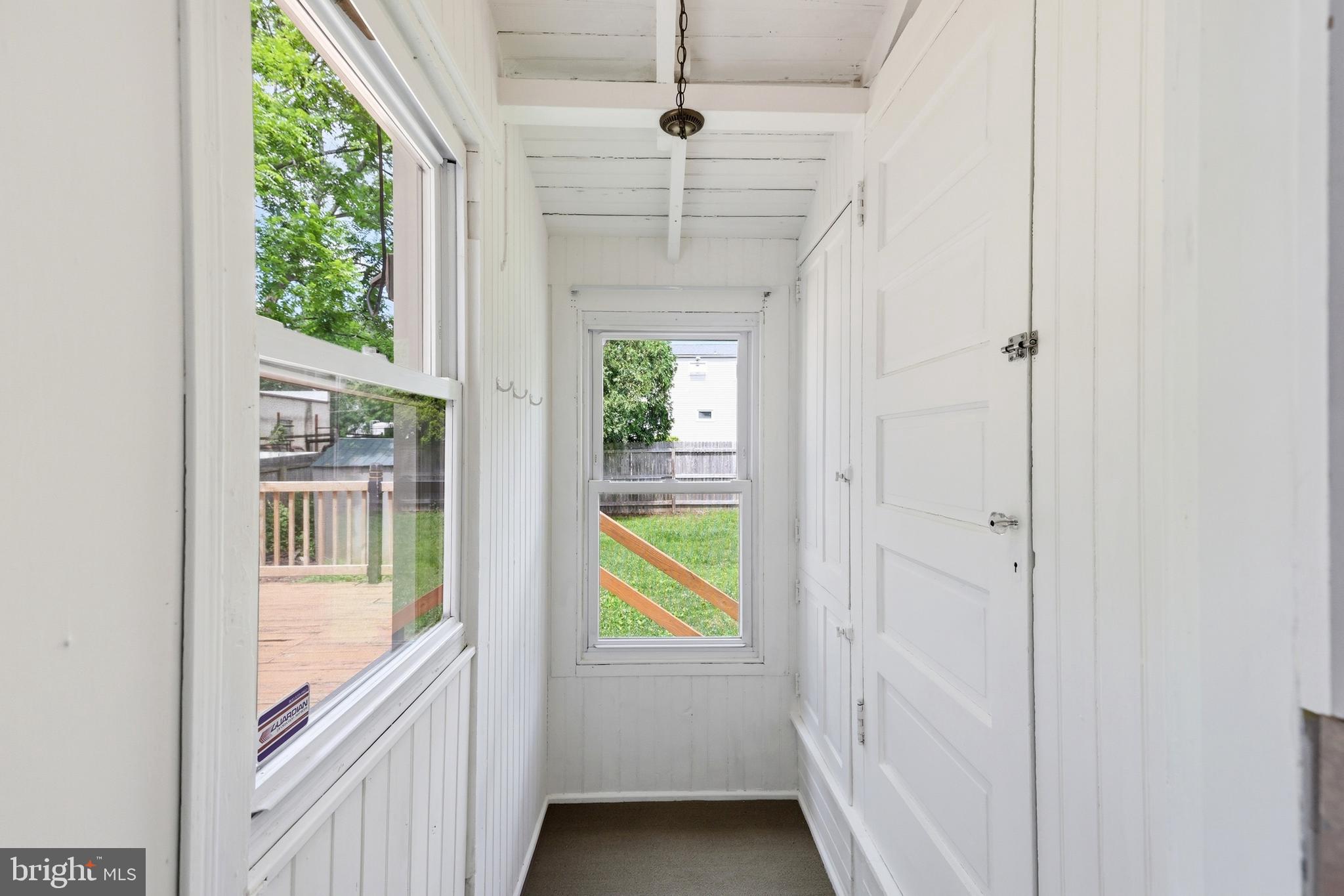 NORTH HILLS - Residential