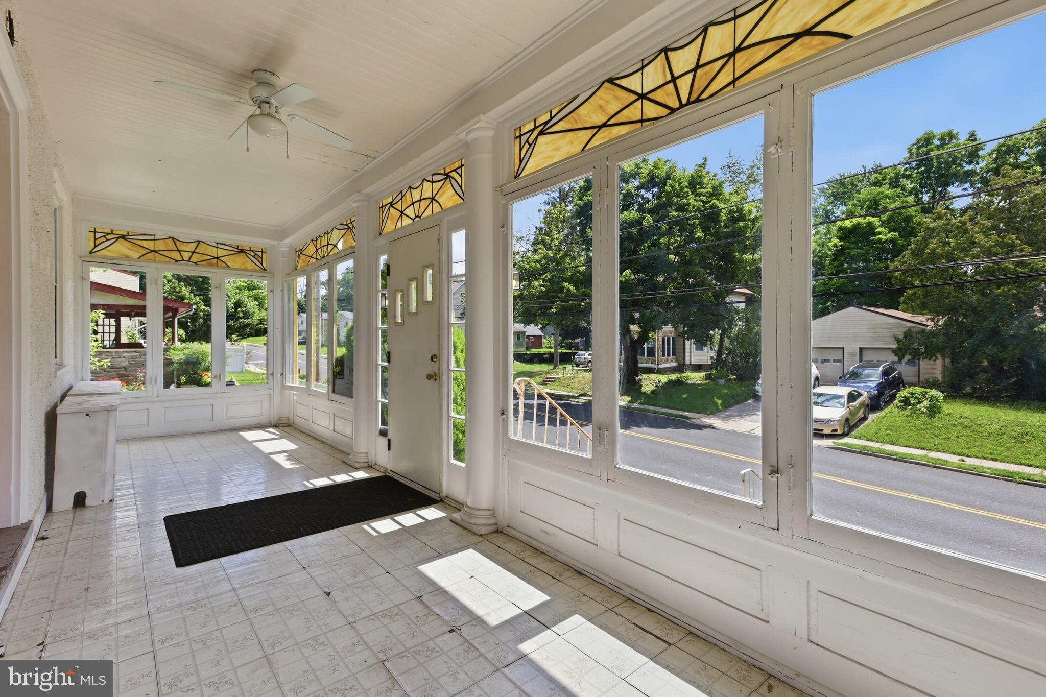 NORTH HILLS - Residential