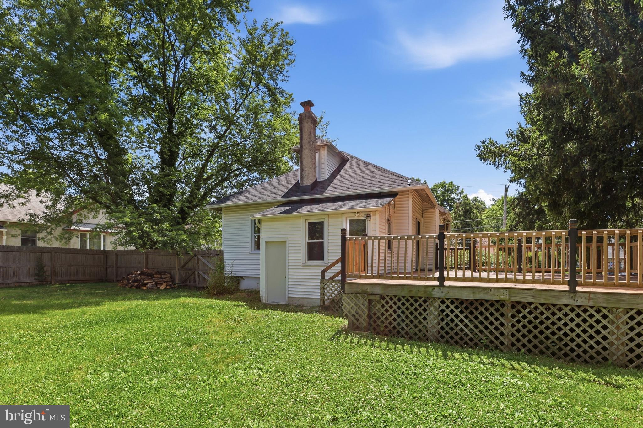 NORTH HILLS - Residential