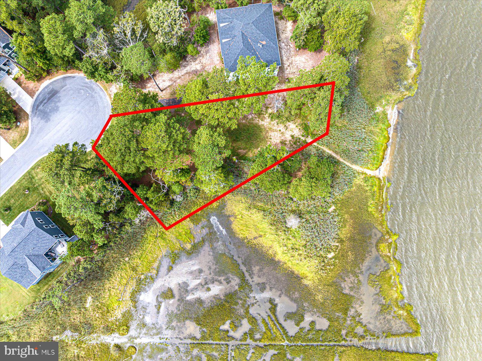 GLEN RIDDLE - Land
