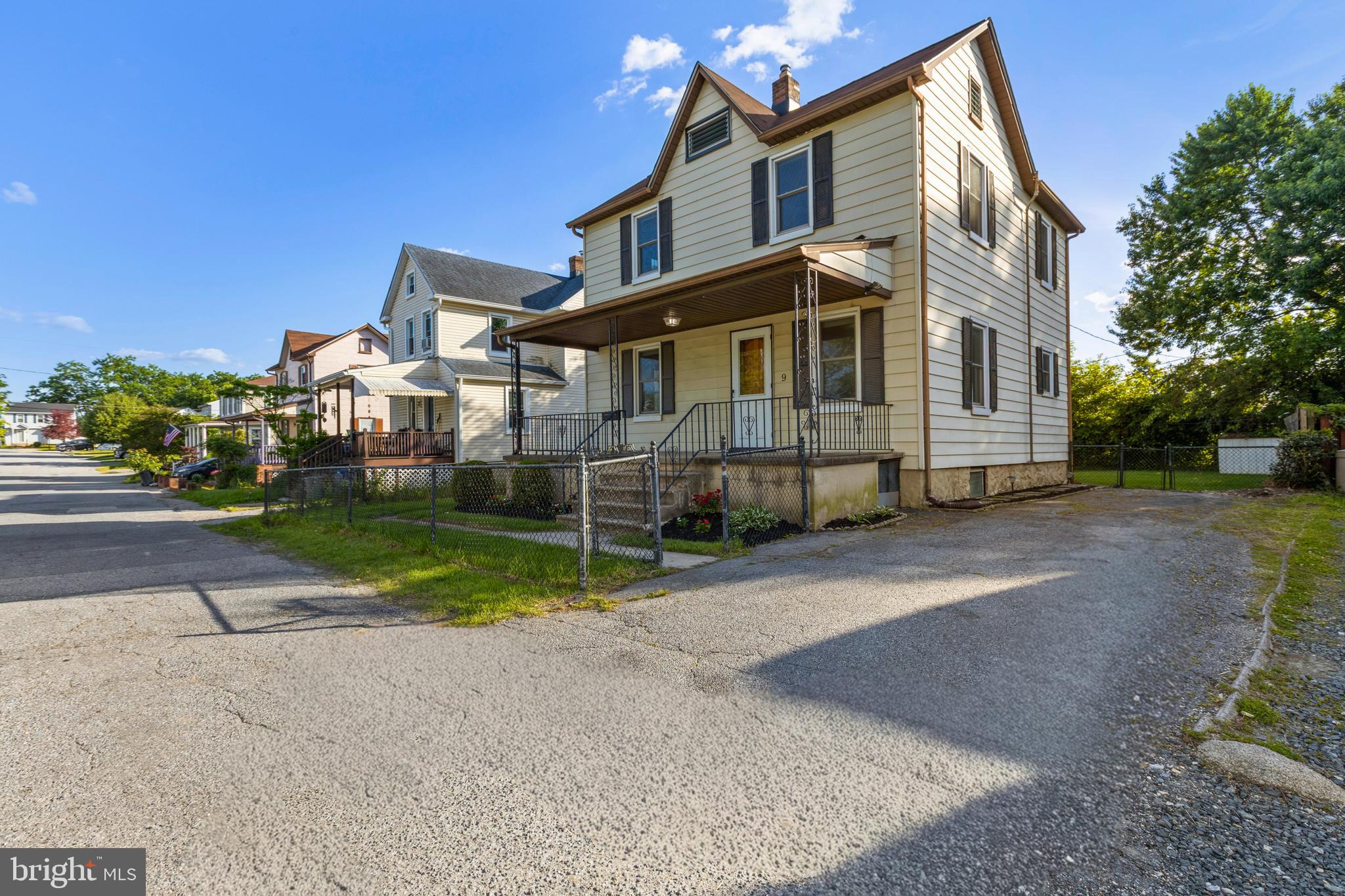 CATONSVILLE - Residential