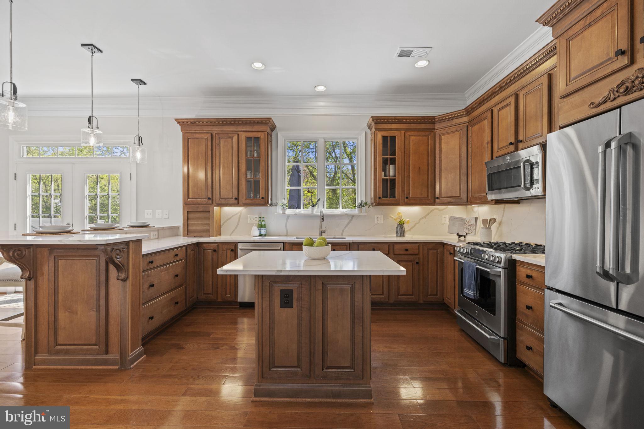 COOPERS GROVE - Residential
