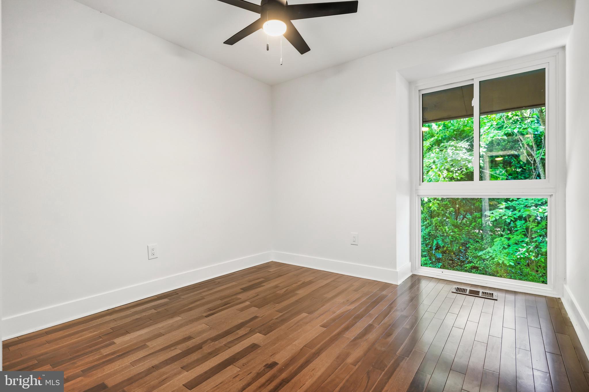 SLIGO PARK HILLS TH - Residential