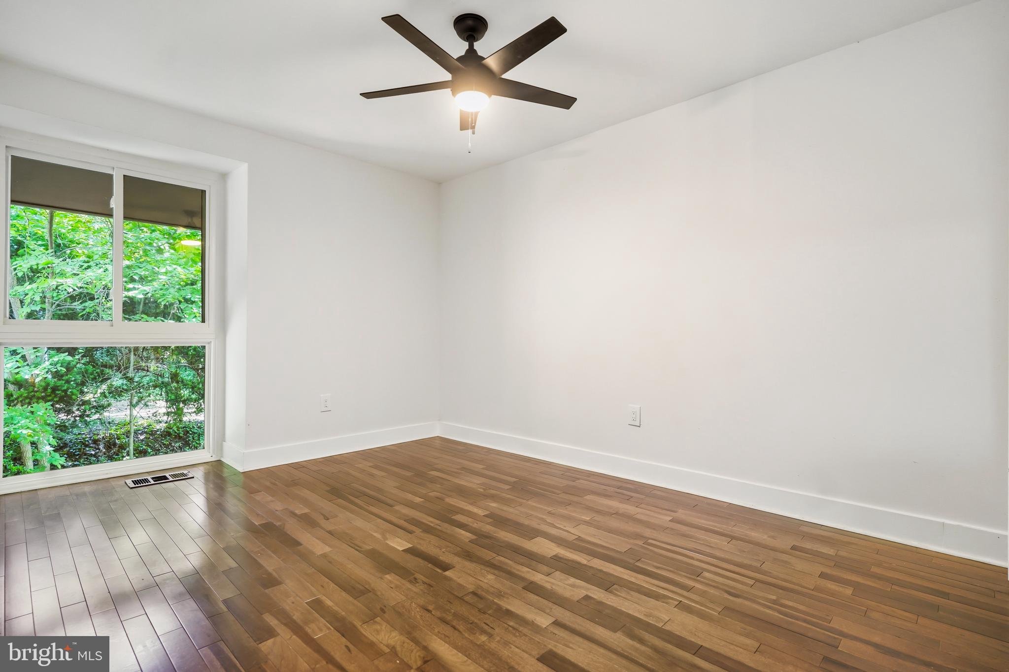 SLIGO PARK HILLS TH - Residential