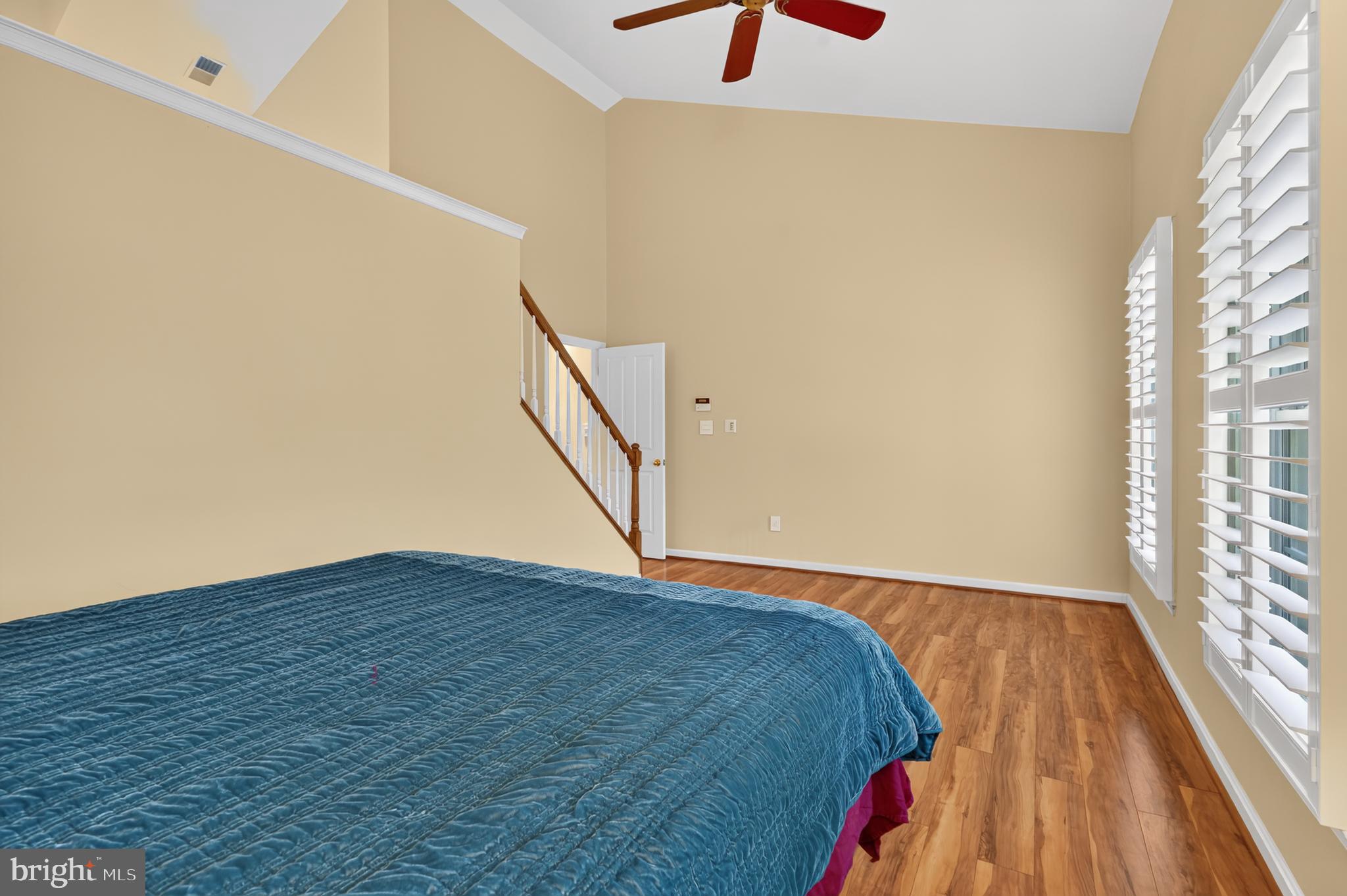 STONEGATE - Residential