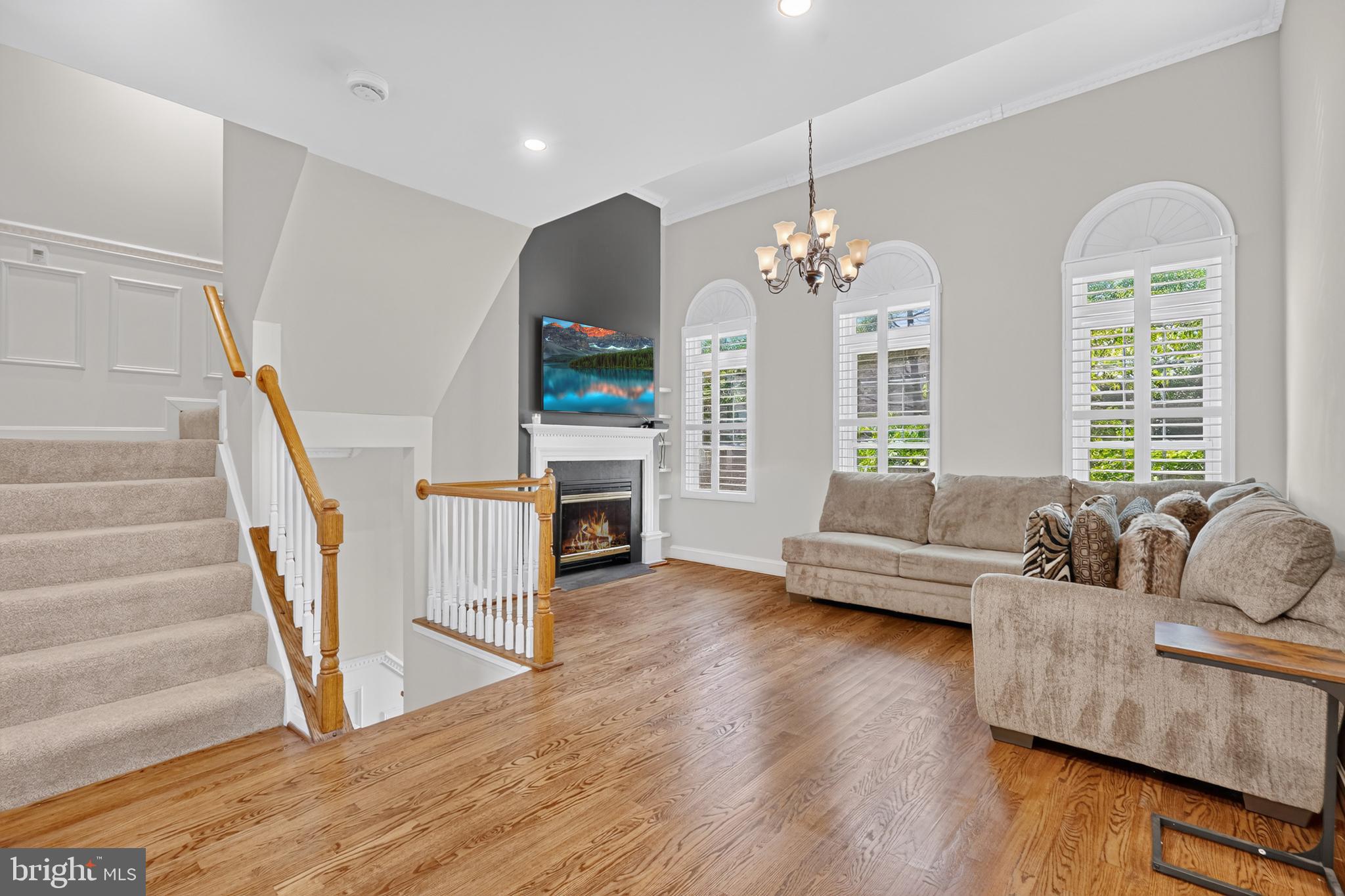 STONEGATE - Residential