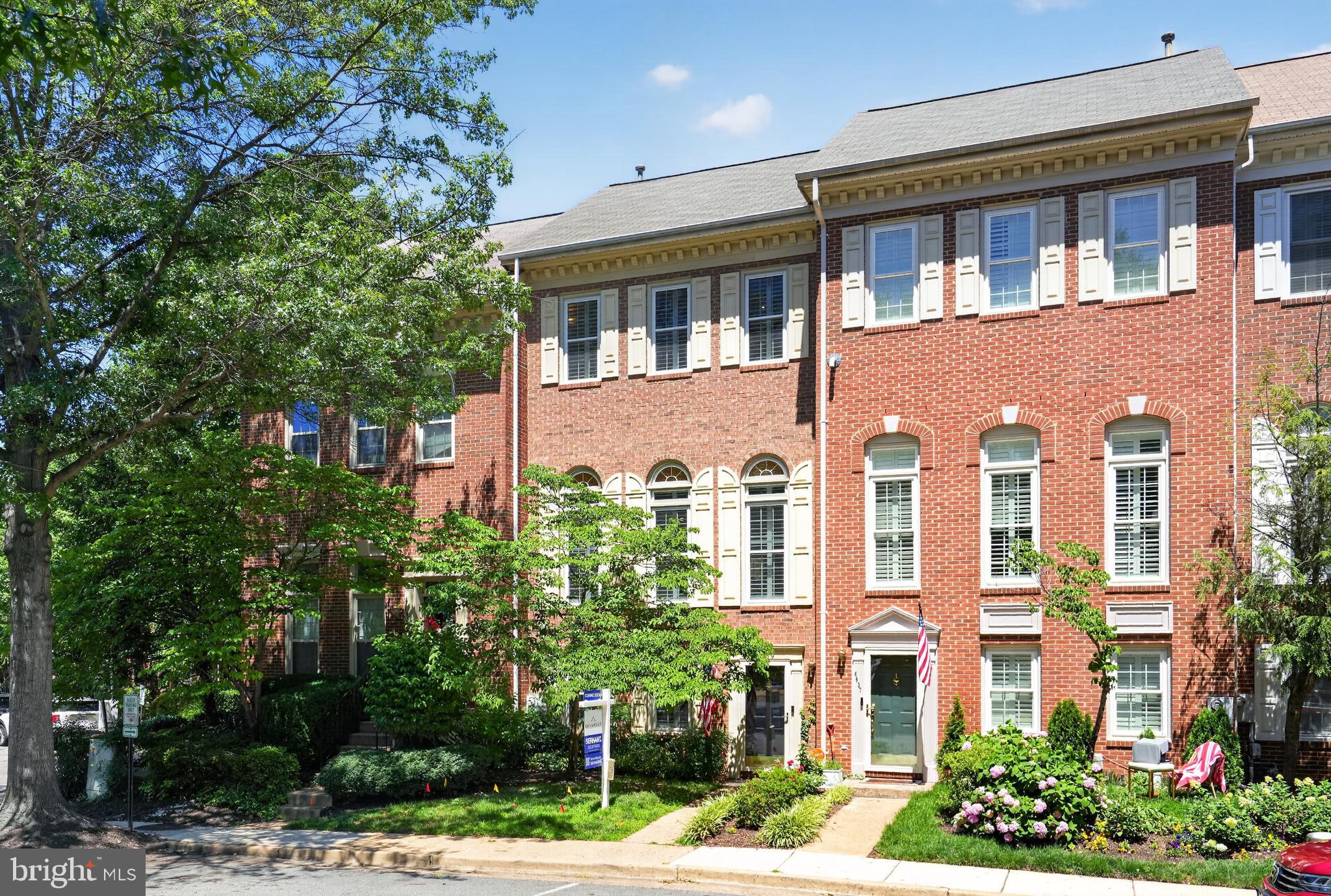 STONEGATE - Residential