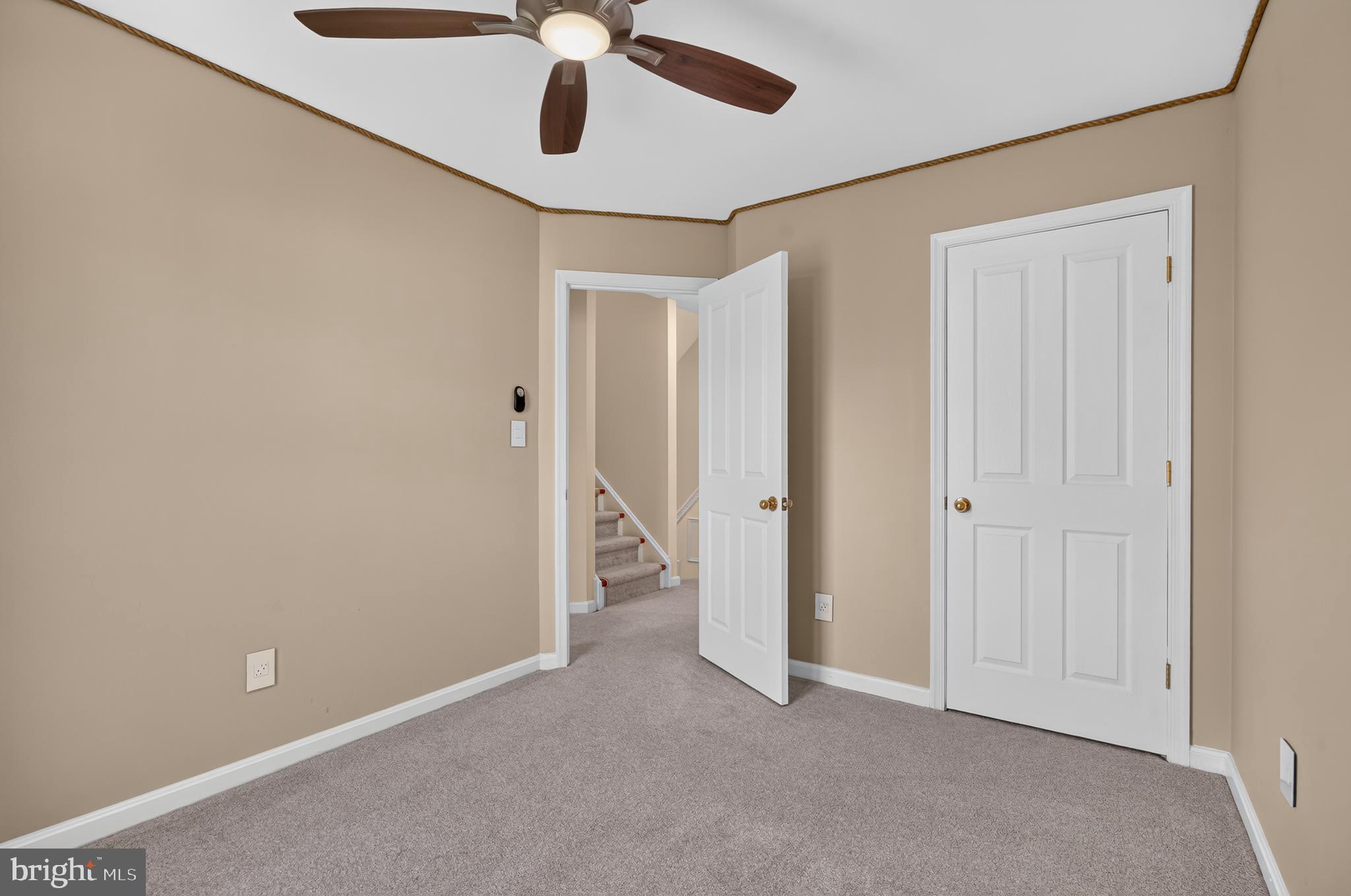 STONEGATE - Residential